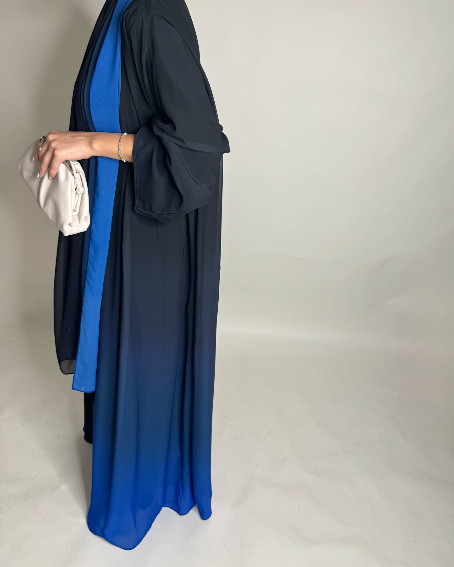 A182 - Black Blue Ombre Flowy Abaya