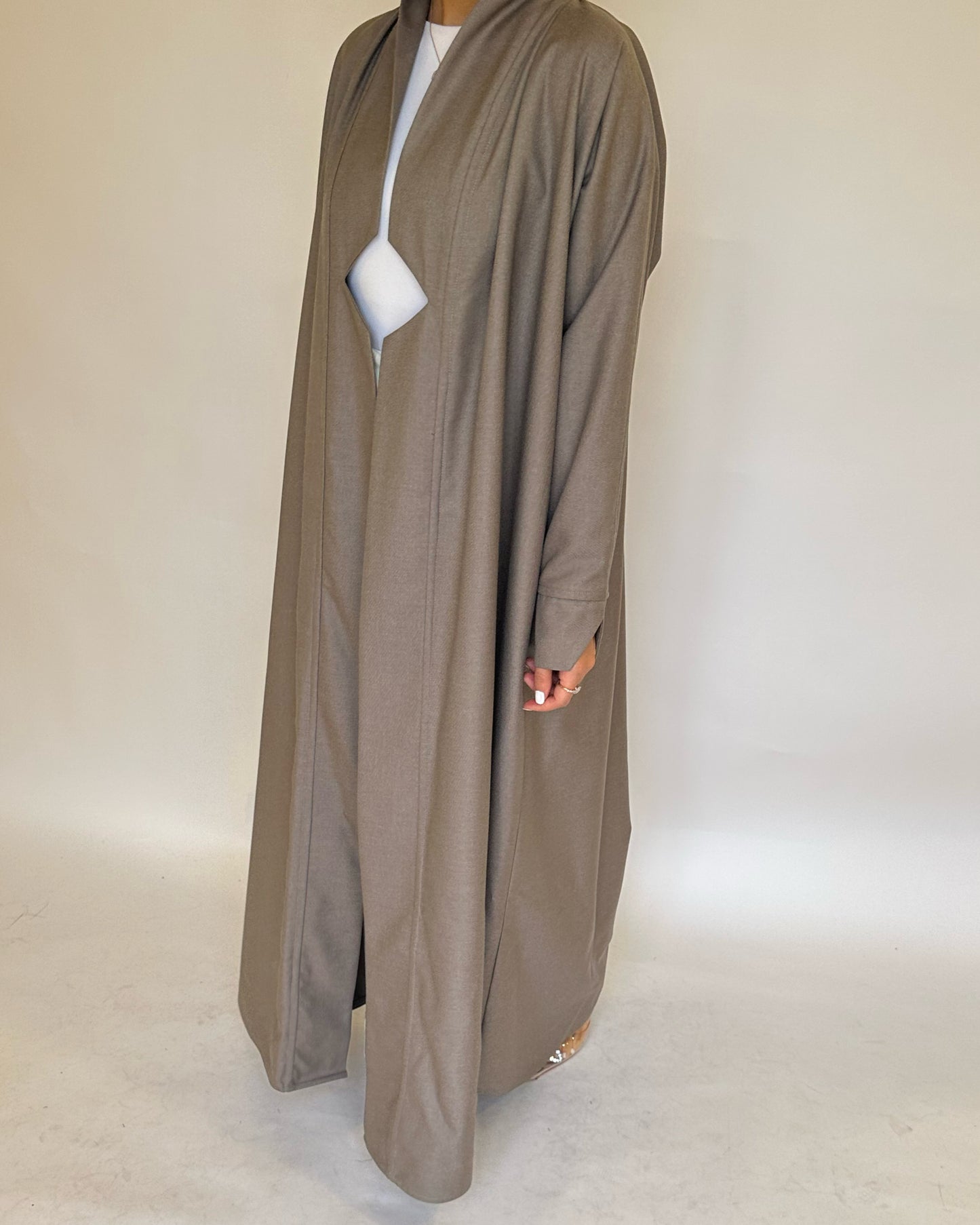 A147 - Winter Grayish-Brown Abaya