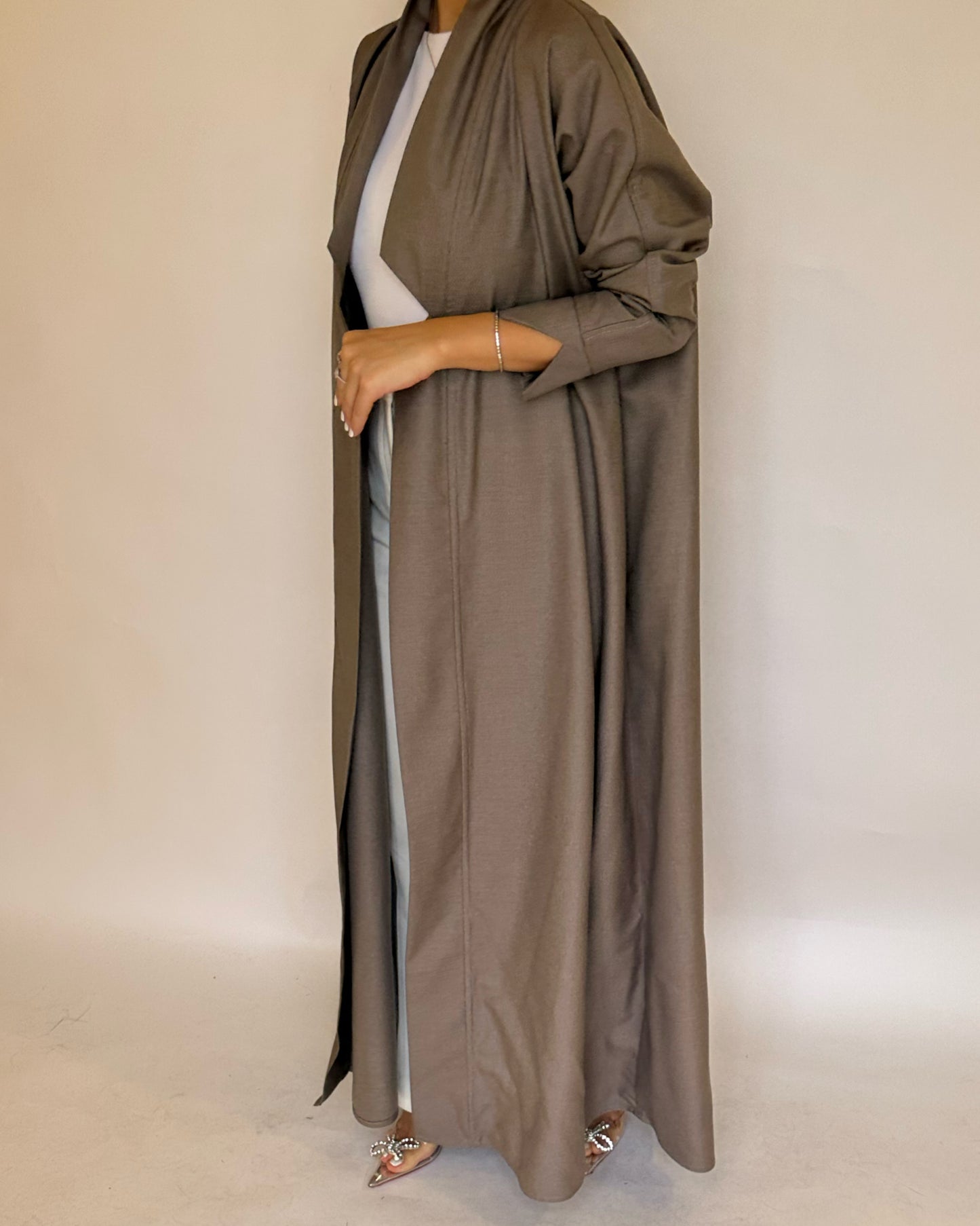 A147 - Winter Grayish-Brown Abaya