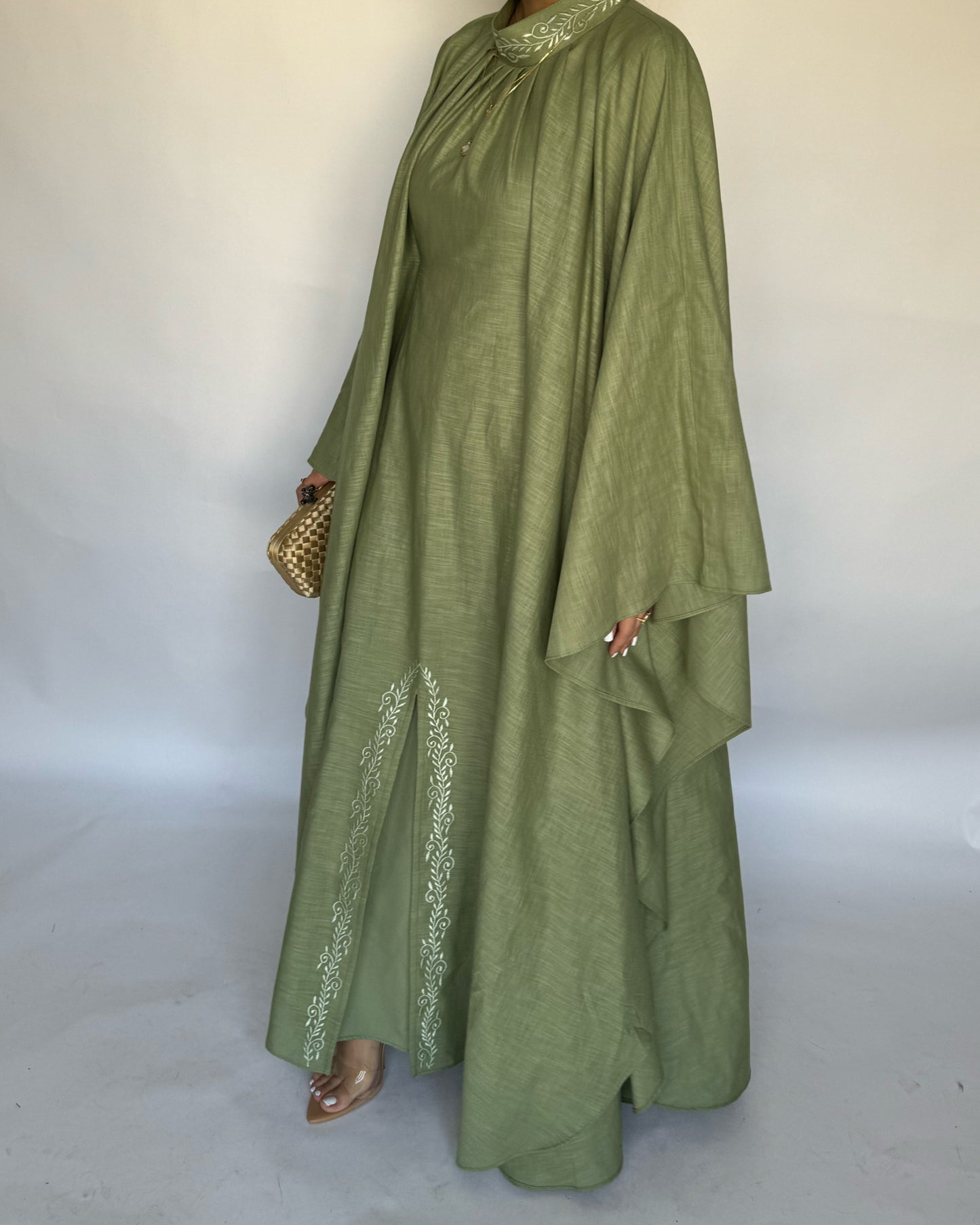 A166 - Green Two Piece Embroidered Jalabiya