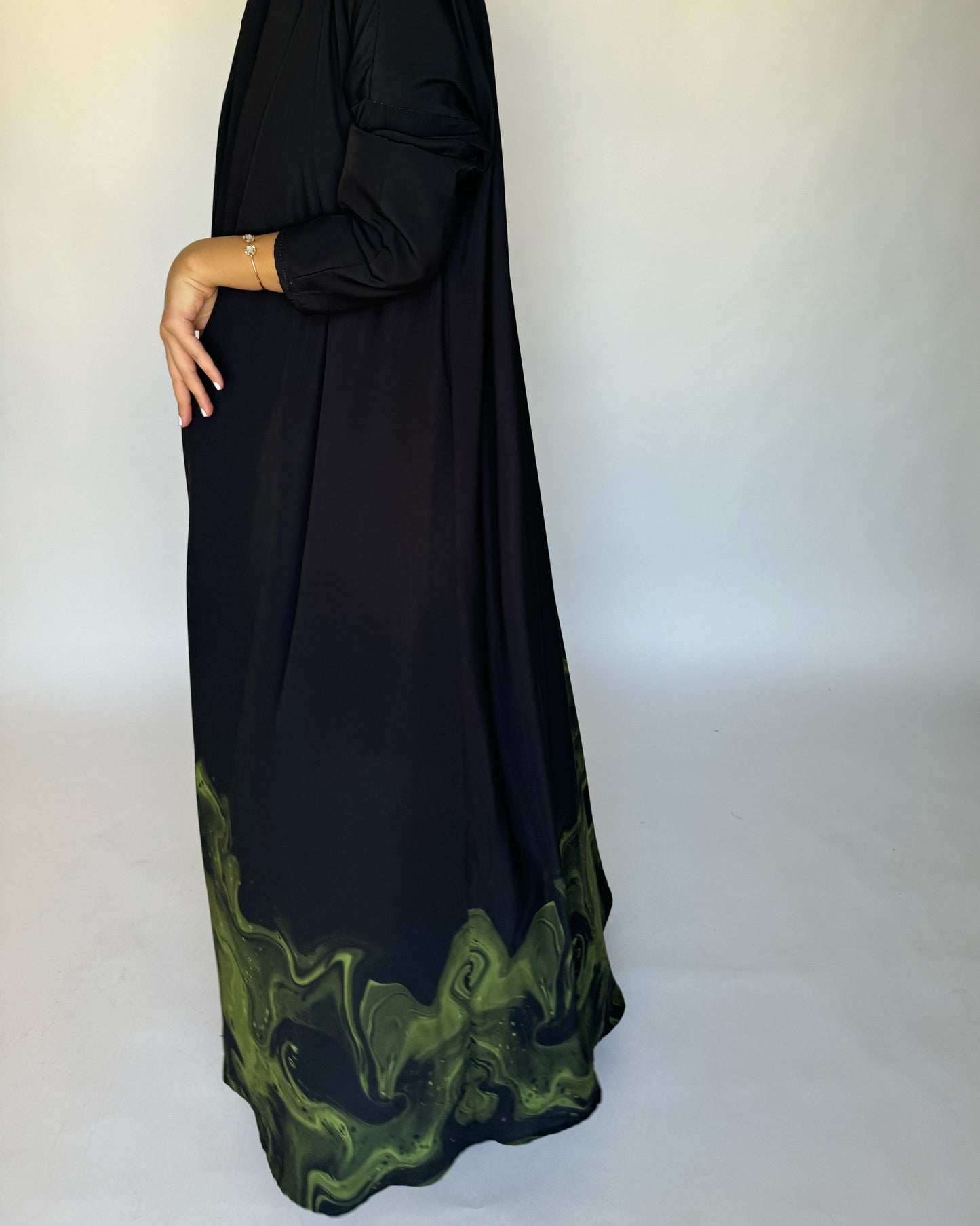 A227 - Black & Green Sea Abaya