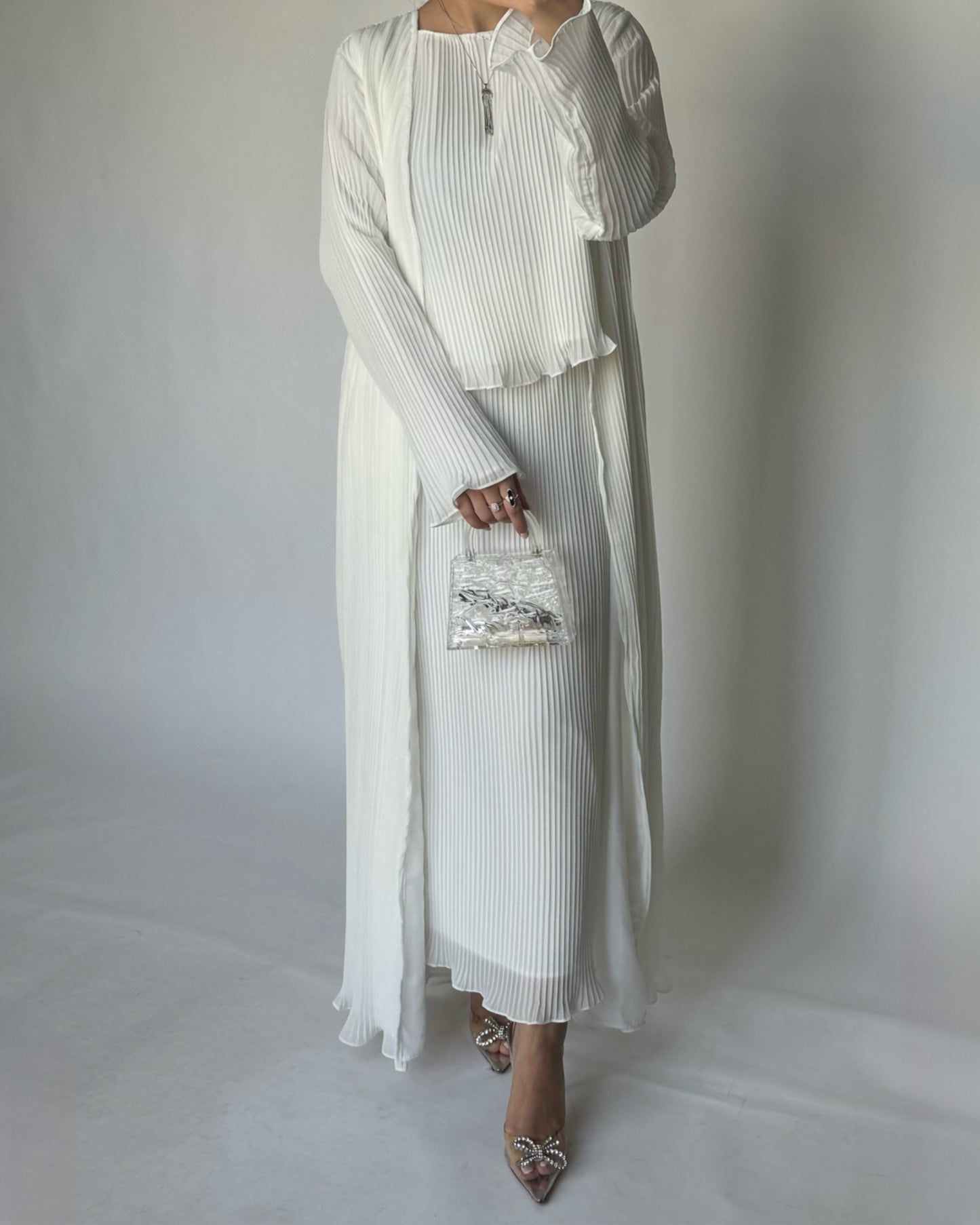 A183 - Off White Pleated Set