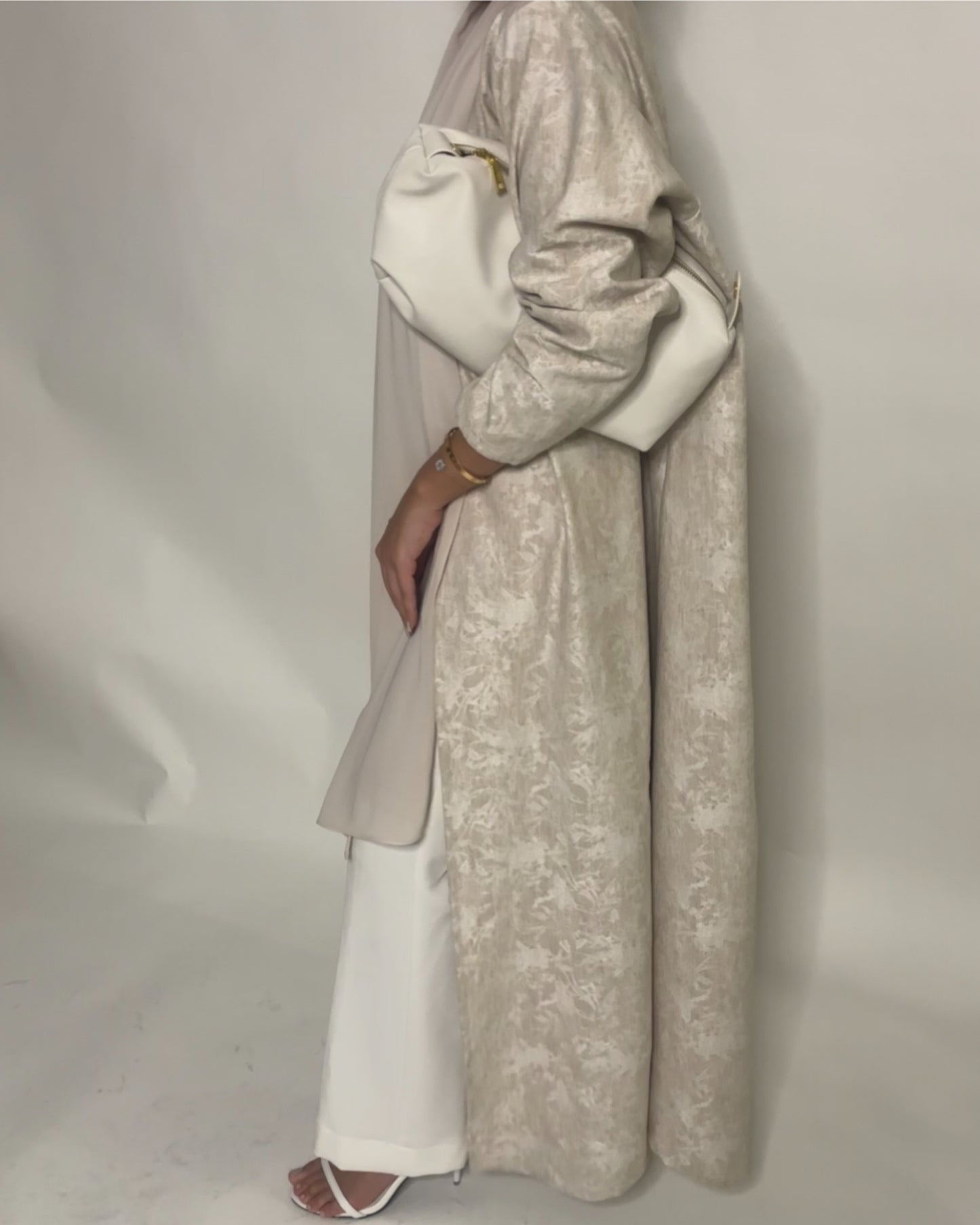 Cream Embroidered Abaya (READY TO SHIP)