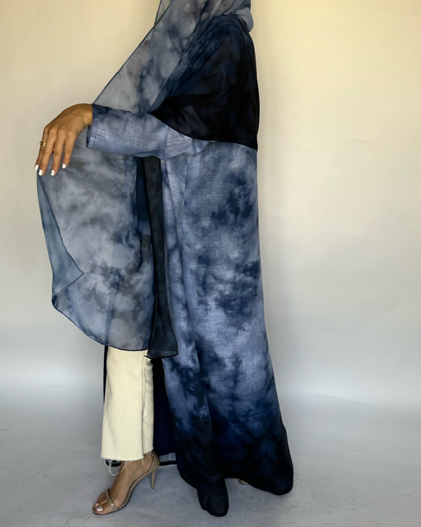 Blue Ombre Linen Abaya (READY TO SHIP)