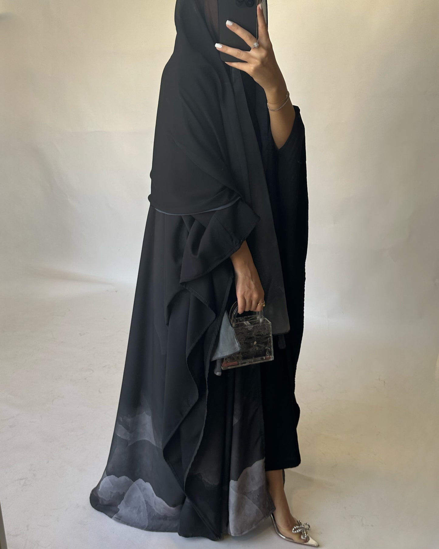 A123 - Gray Gradient Cloud Abaya