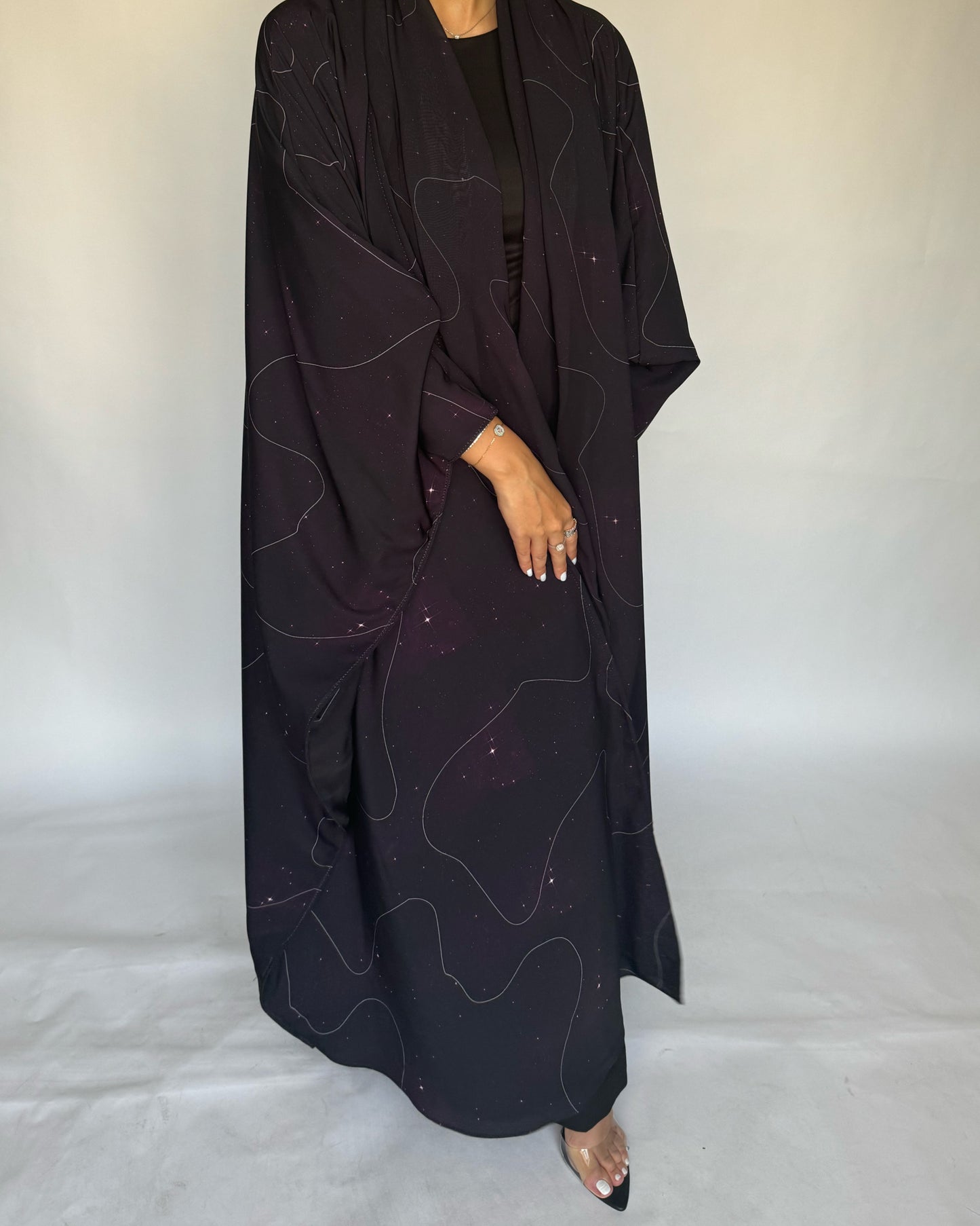 Black Space Abaya with a Hint of Maroon (READY TO SHIP)