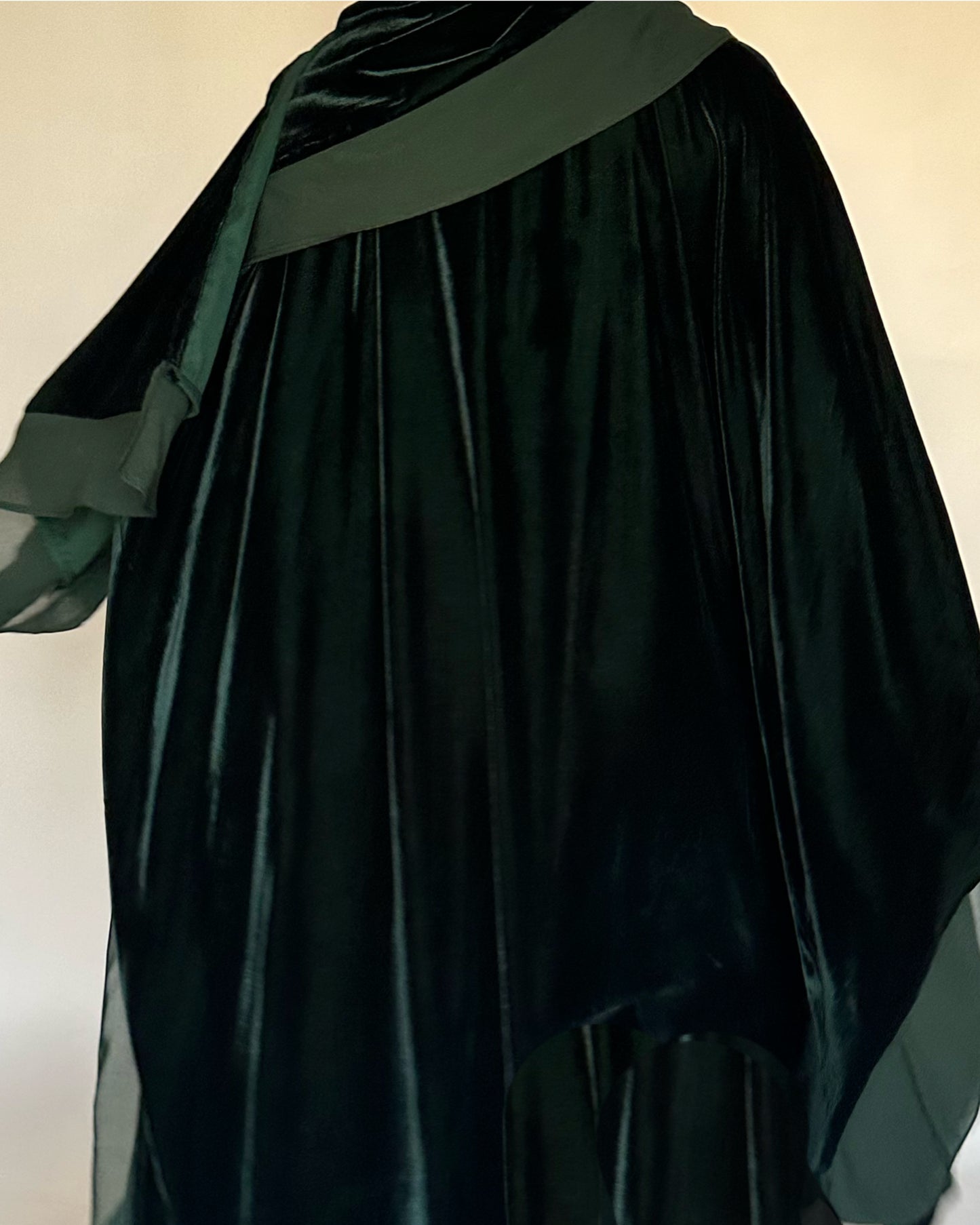 A139 - Green Winter Velvet Abaya & Head Scarf