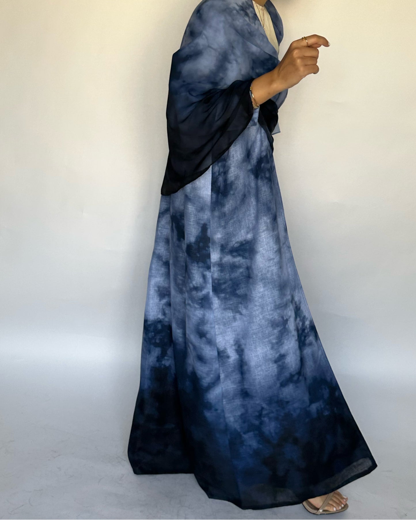 Blue Ombre Linen Abaya (READY TO SHIP)