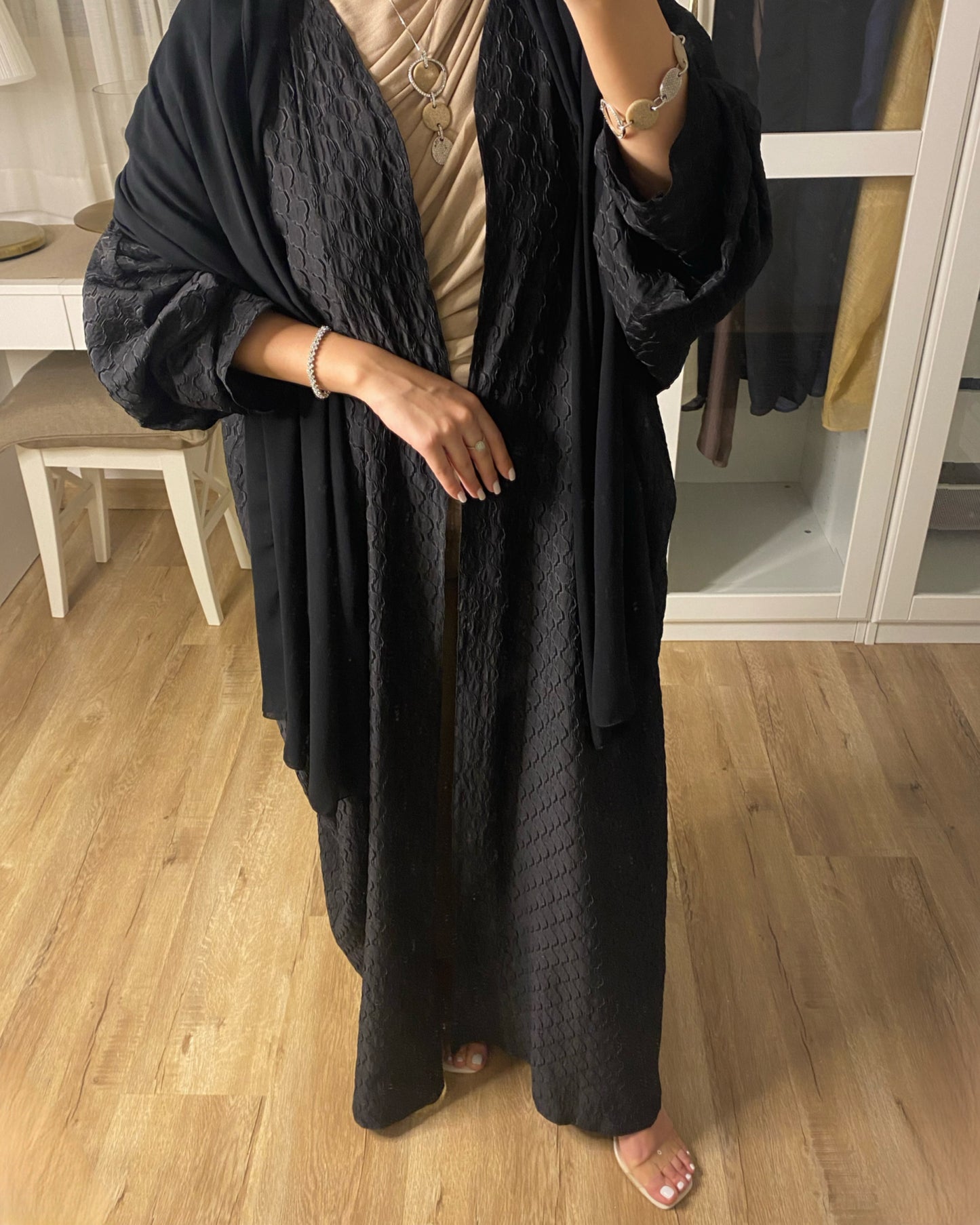 A089 - Summery Black Pattern Abaya