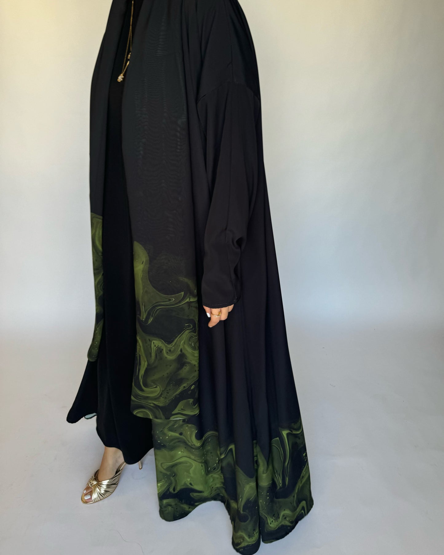 A227 - Black & Green Sea Abaya