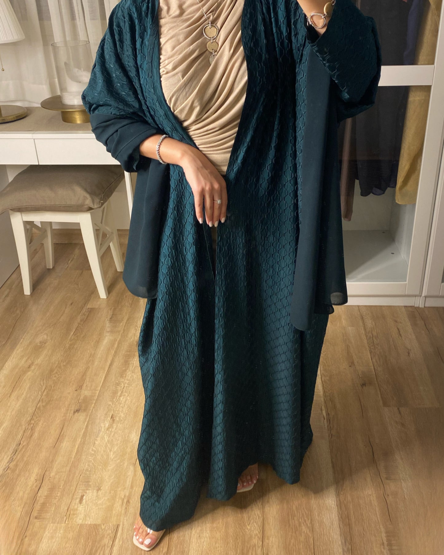 A088 - Summery Rich Green Pattern Abaya