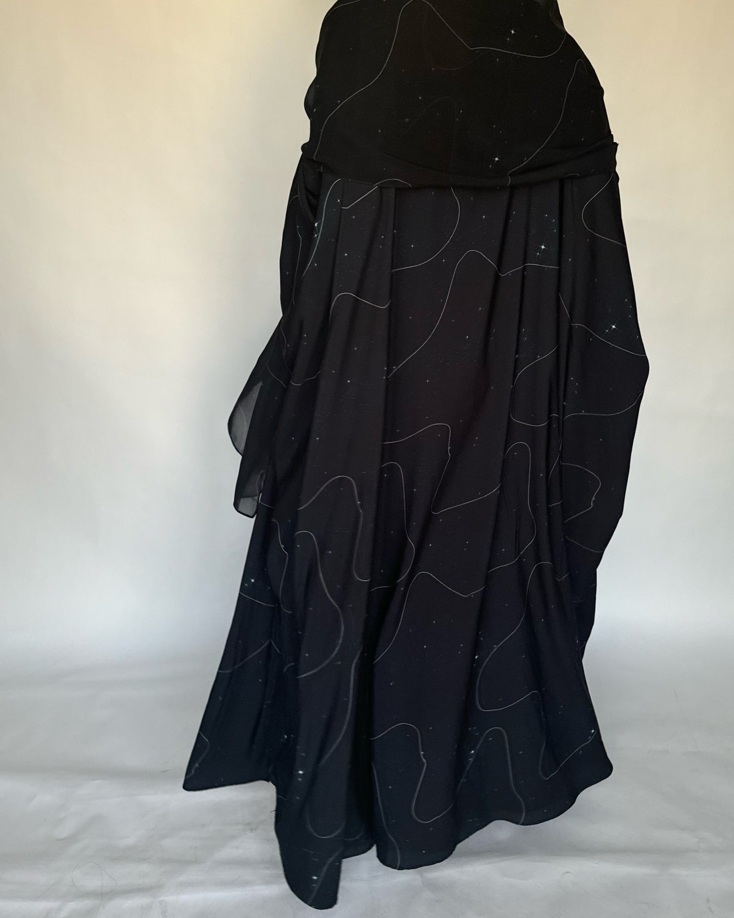 Black Space Abaya with a Hint of Blue (READY TO SHIP)