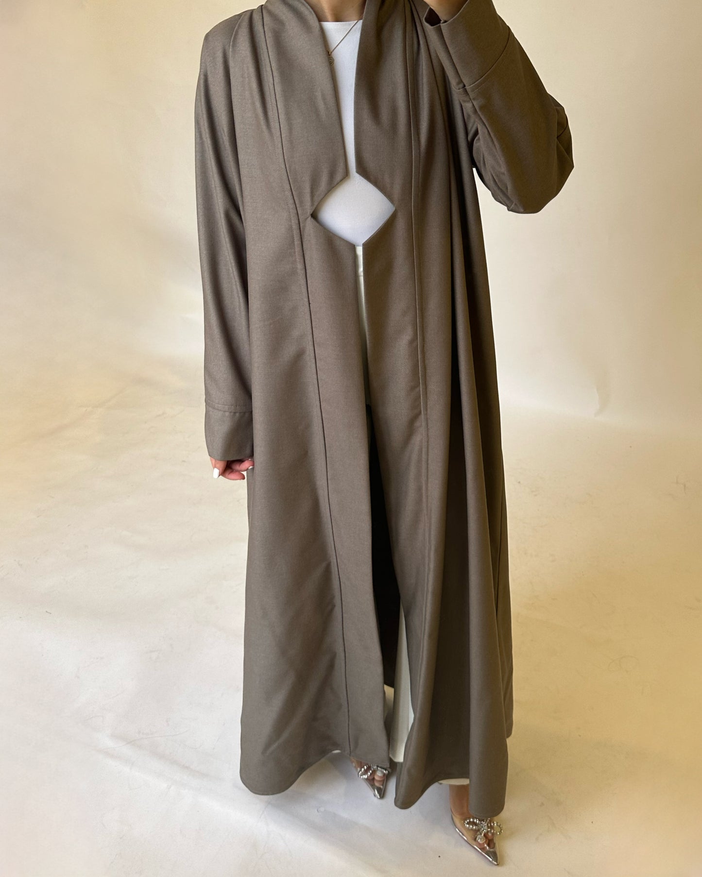 A147 - Winter Grayish-Brown Abaya