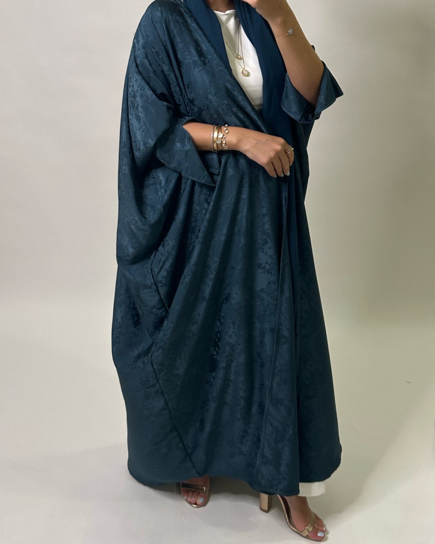 A106 - Dark Blue Luxurious Pattern Abaya