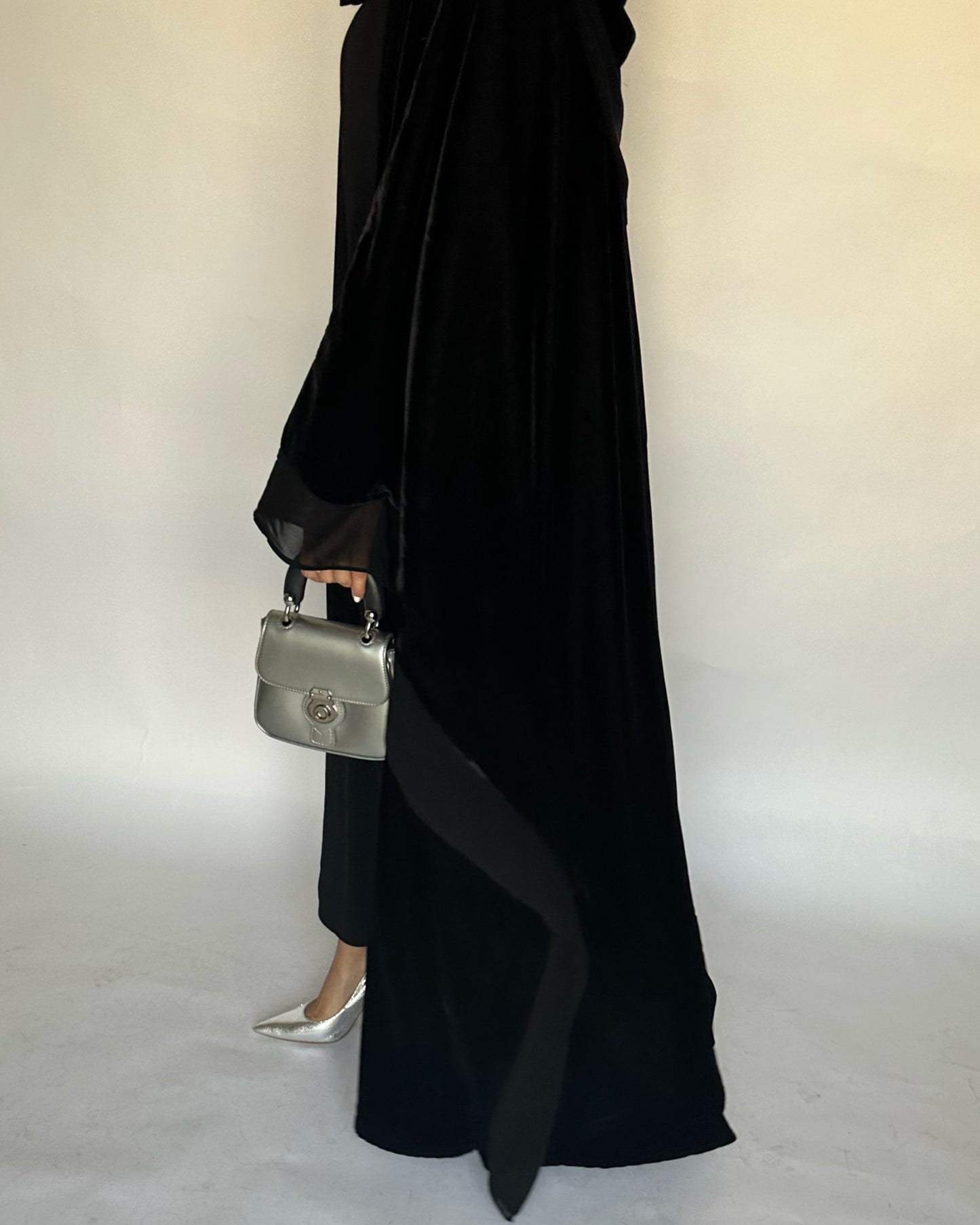 A140 - Black Winter Velvet Abaya & Head Scarf