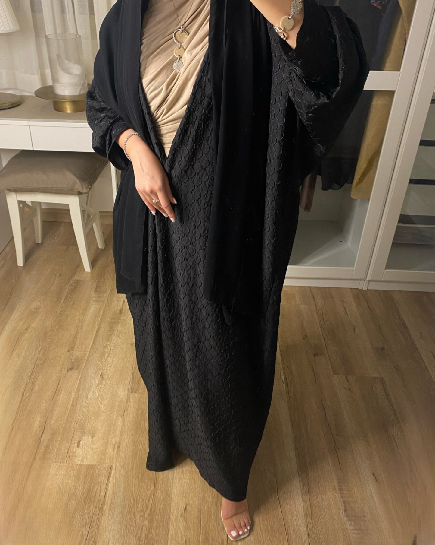 A089 - Summery Black Pattern Abaya