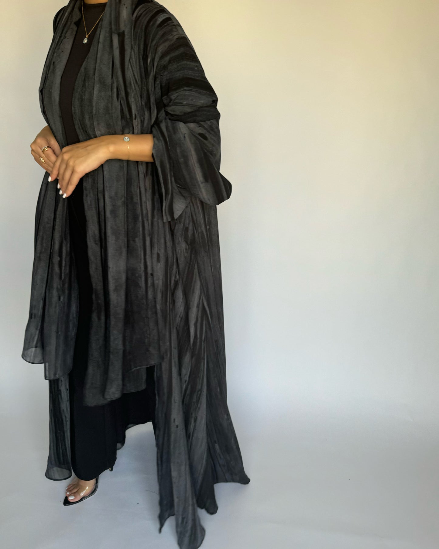 Gray Pattern Abaya (READY TO SHIP)