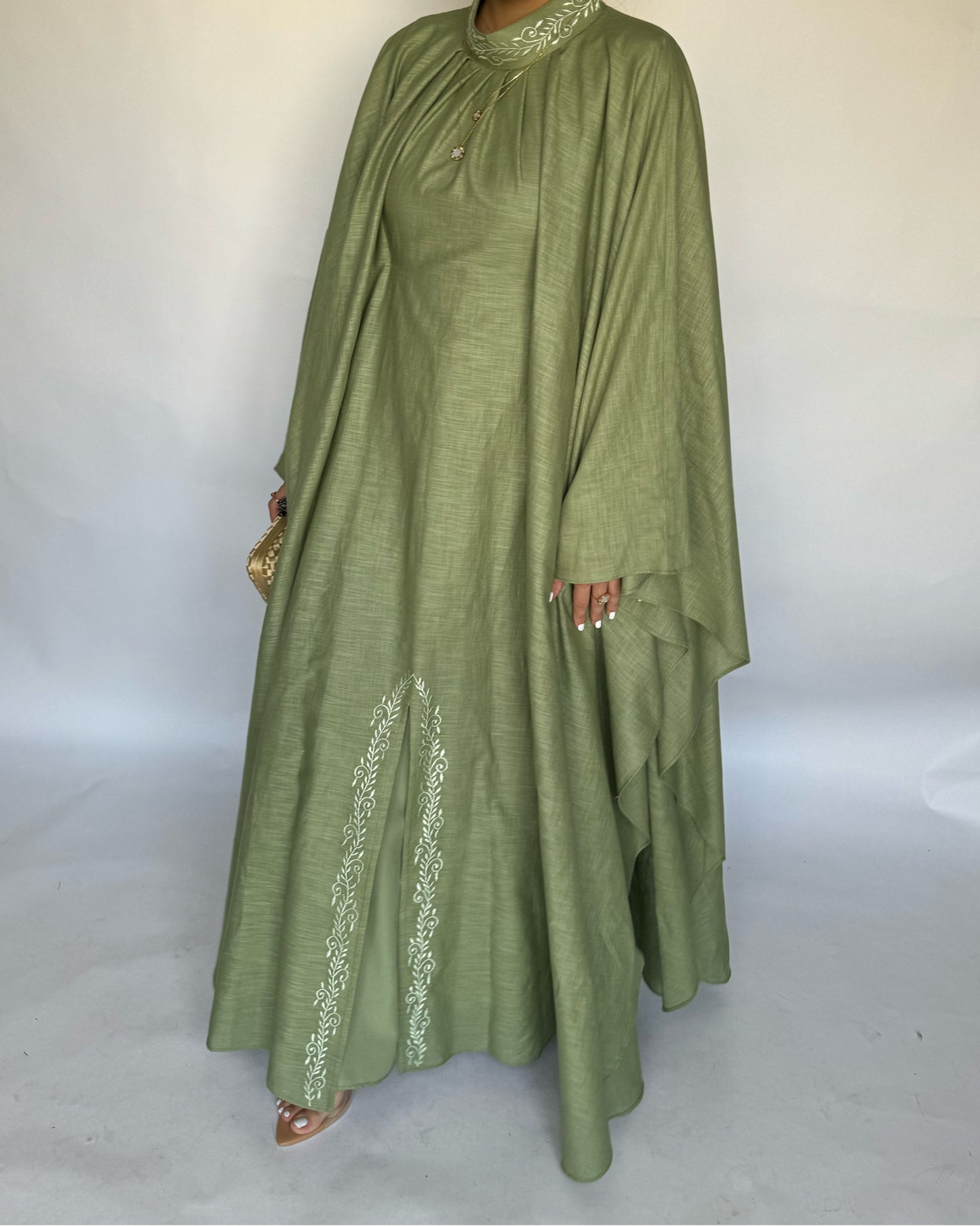 A166 - Green Two Piece Embroidered Jalabiya