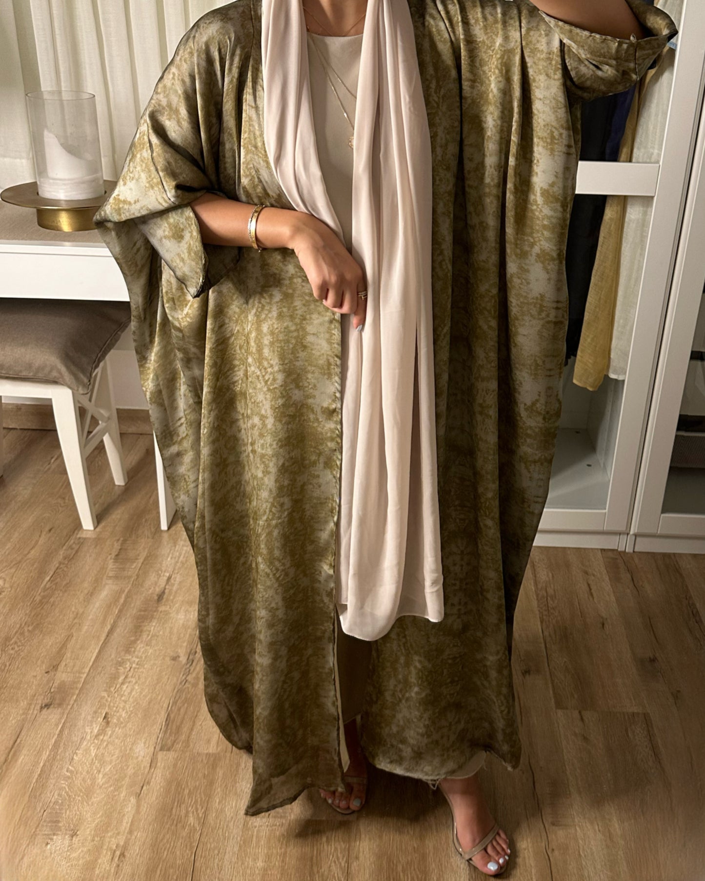 Light Green Chiffon Summery Pattern Abaya (READY TO SHIP)