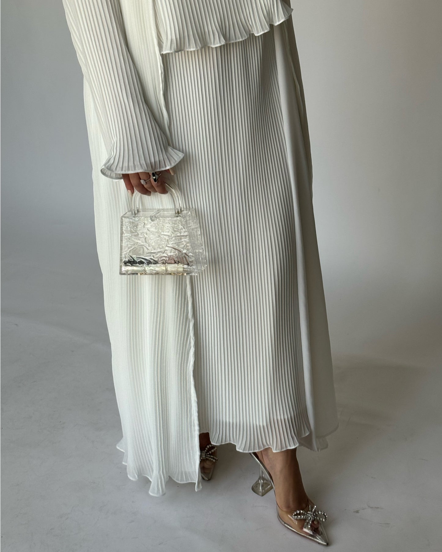 A183 - Off White Pleated Set