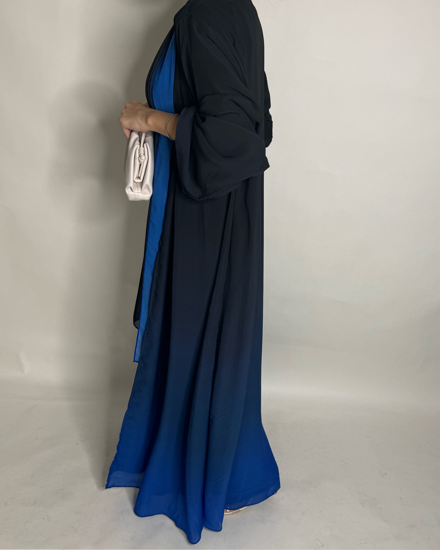 A182 - Black Blue Ombre Flowy Abaya