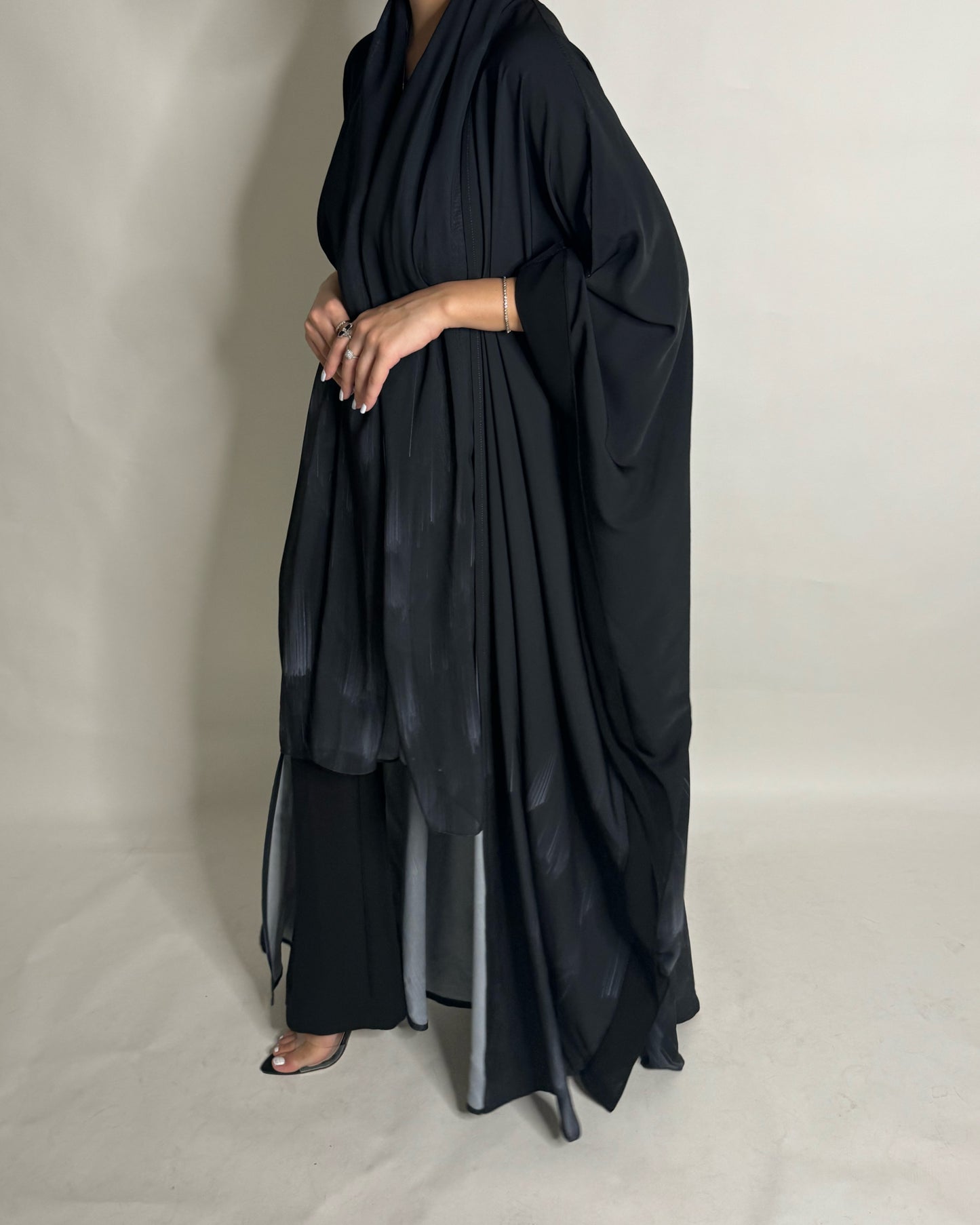 Gray Sky Abaya (READY TO SHIP)