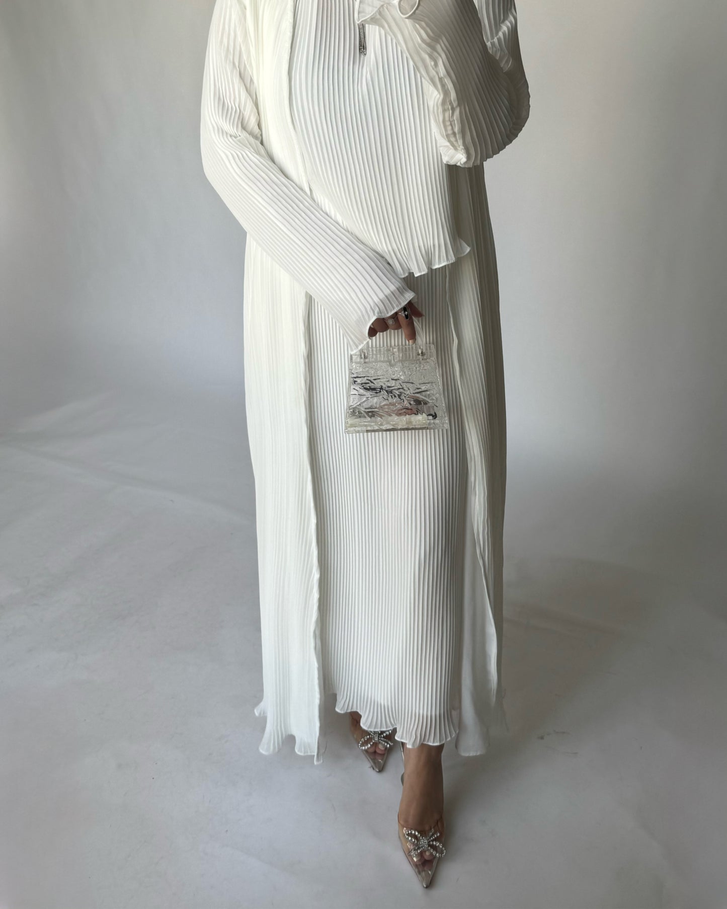 A183 - Off White Pleated Set