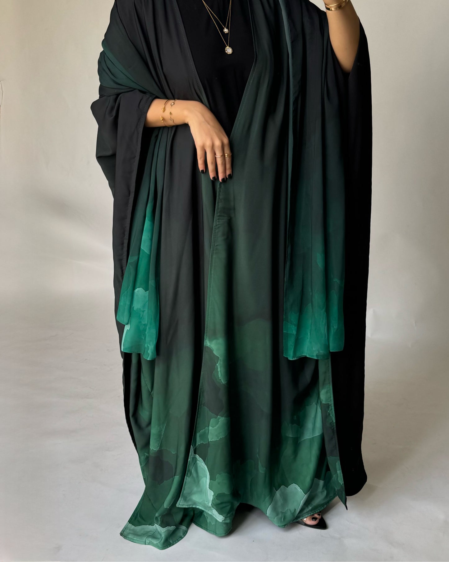 A126 - Green Gradient Cloud Abaya