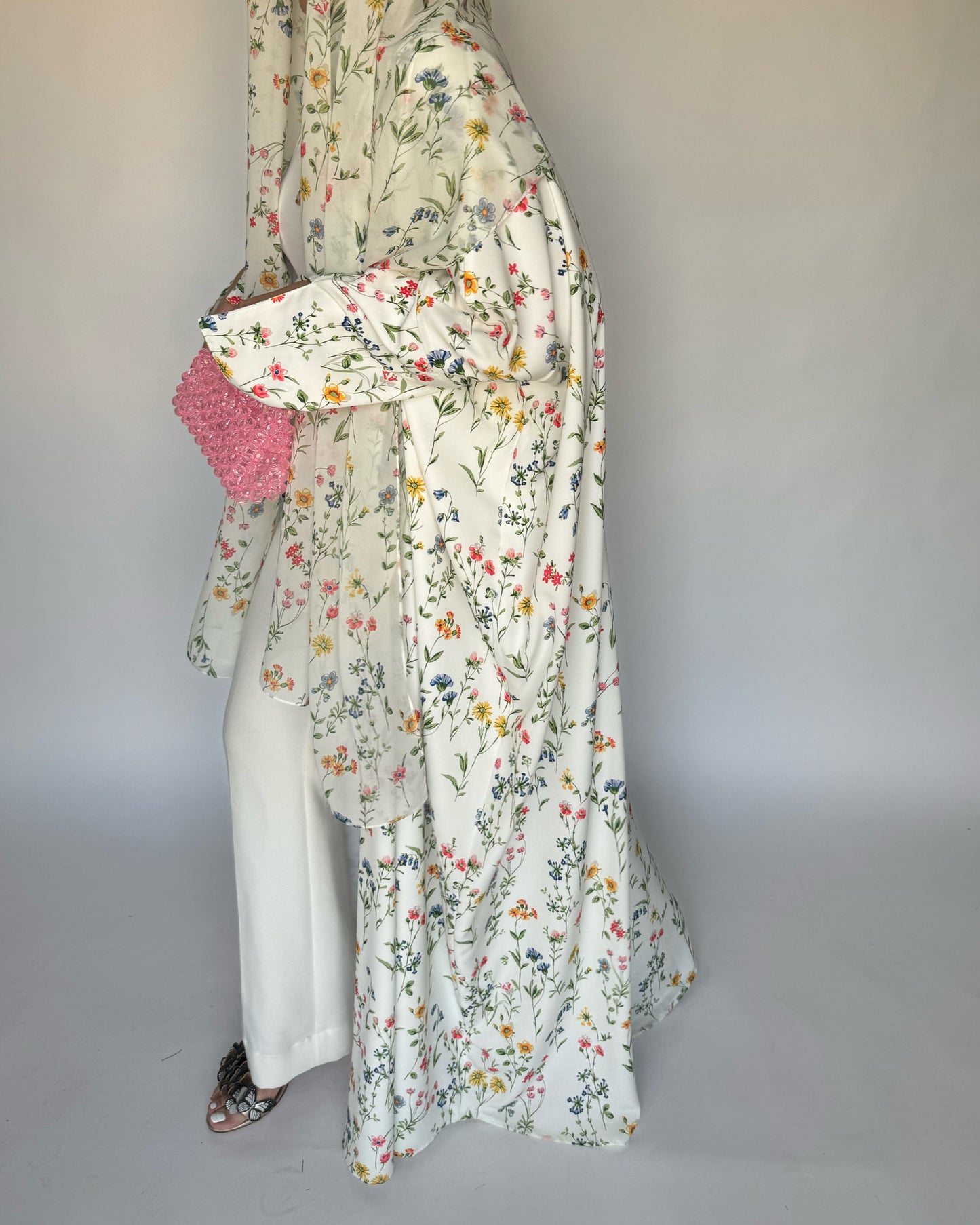 A244 - Off-White Summery Flower Abaya