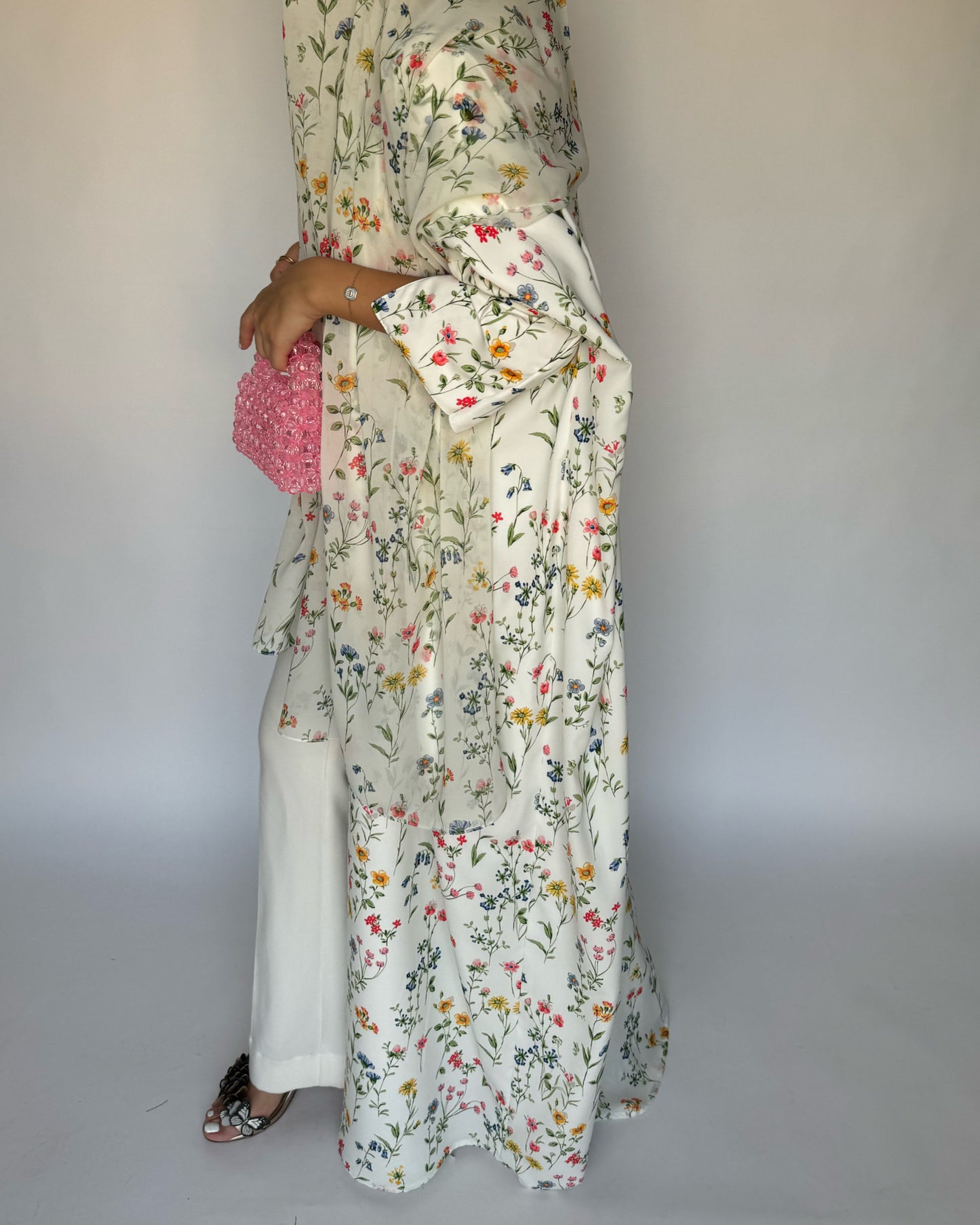 A244 - Off-White Summery Flower Abaya