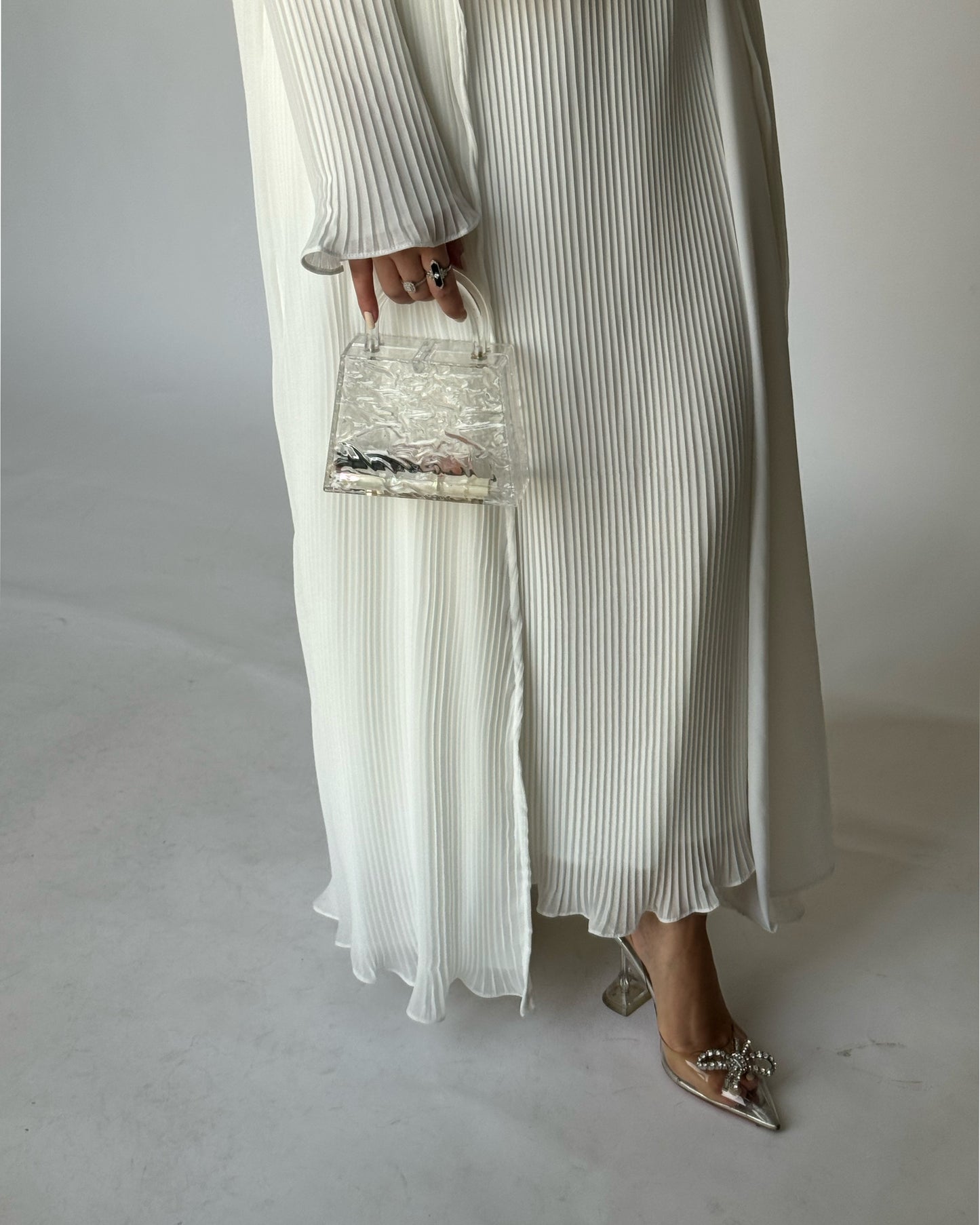 A183 - Off White Pleated Set