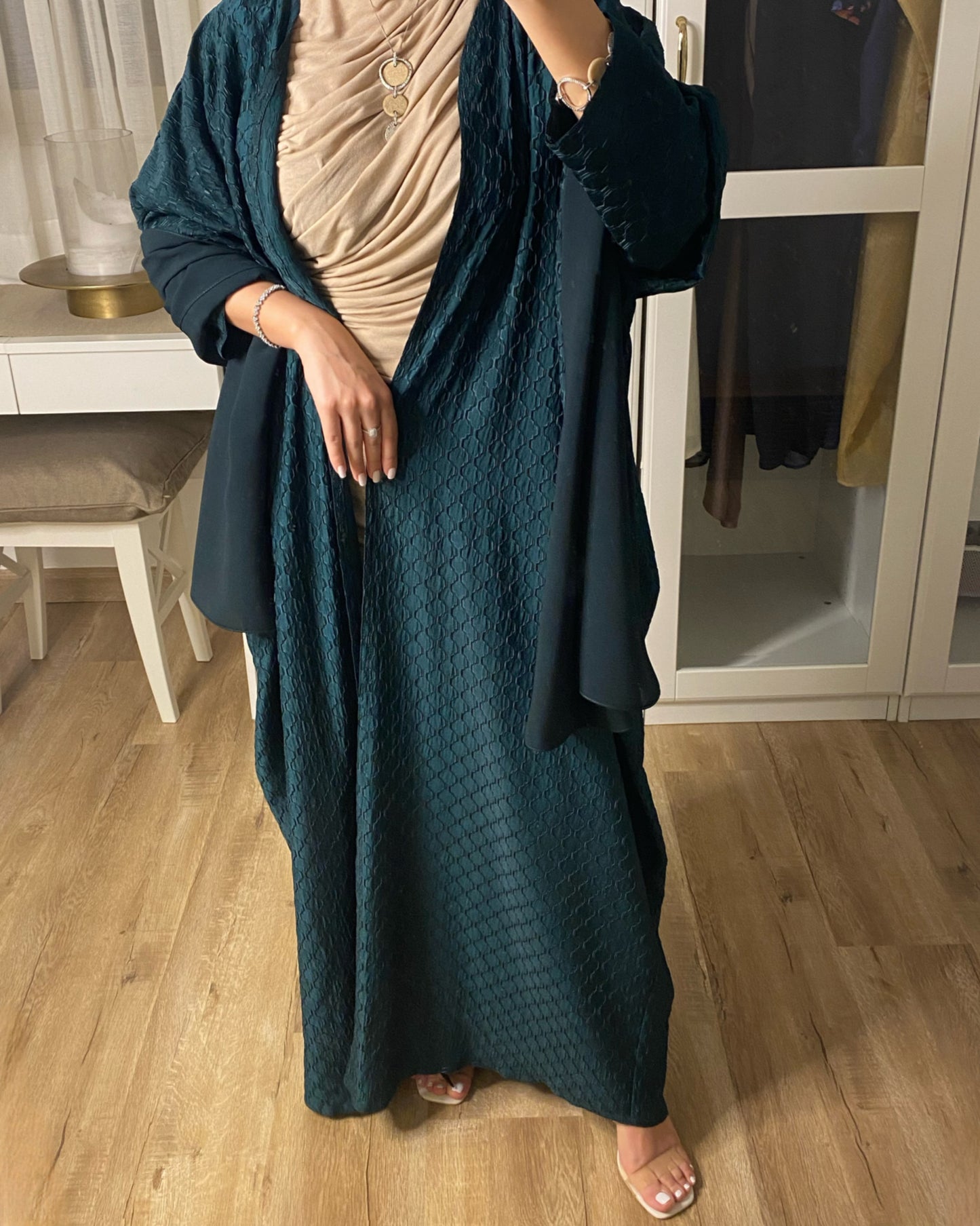 A088 - Summery Rich Green Pattern Abaya