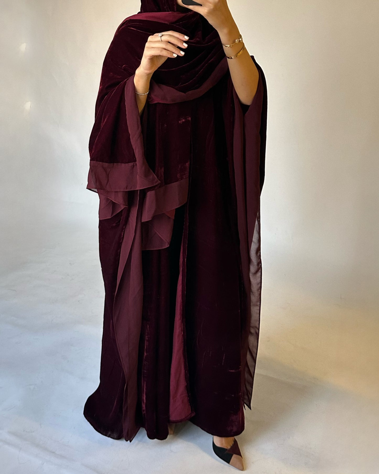 A138 - Maroon Winter Velvet Abaya & Head Scarf