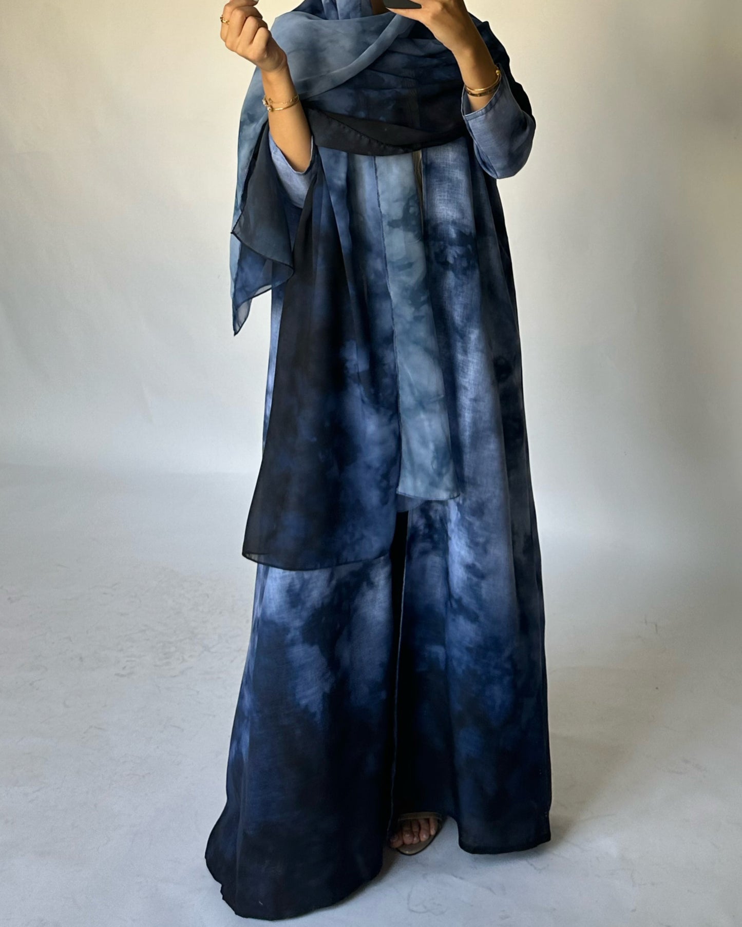 Blue Ombre Linen Abaya (READY TO SHIP)