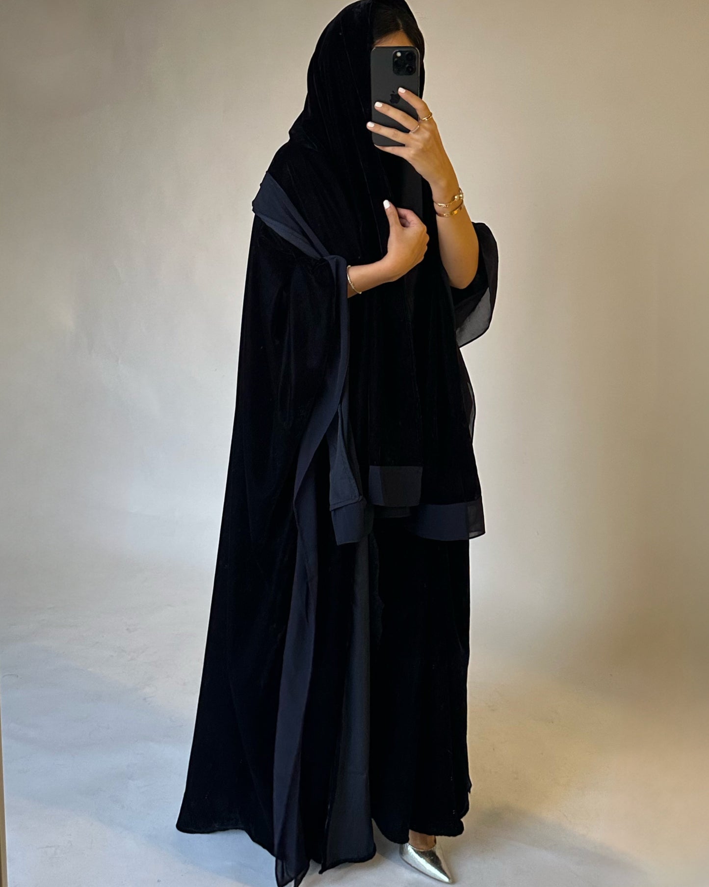 Navy Blue Winter Velvet Abaya & Head Scarf (READY TO SHIP)