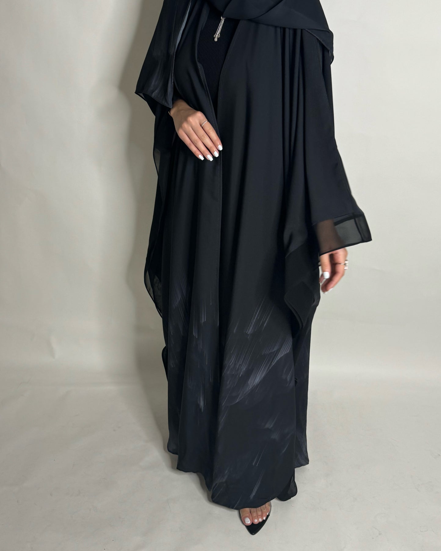 Gray Sky Abaya (READY TO SHIP)