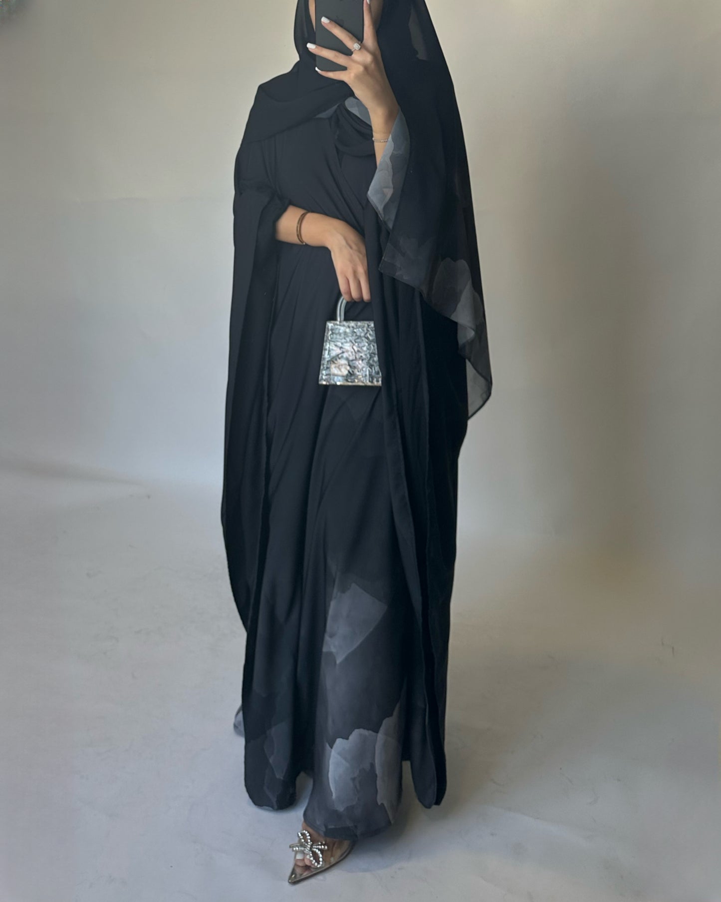 A123 - Gray Gradient Cloud Abaya