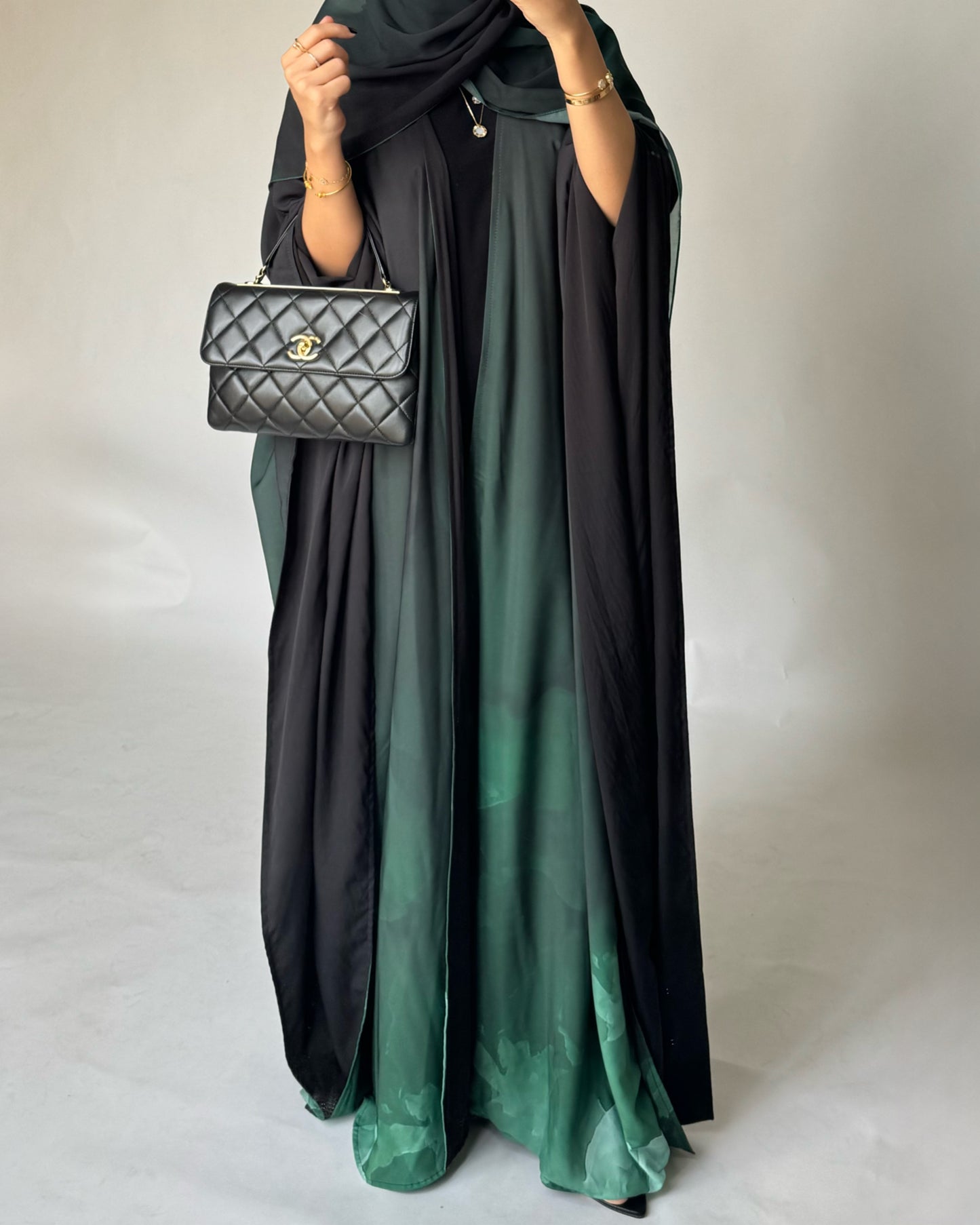 A126 - Green Gradient Cloud Abaya