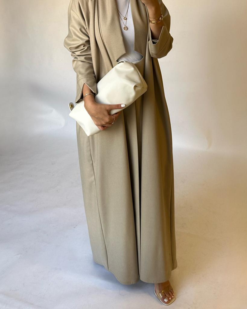 A142 - Winter Cream Abaya