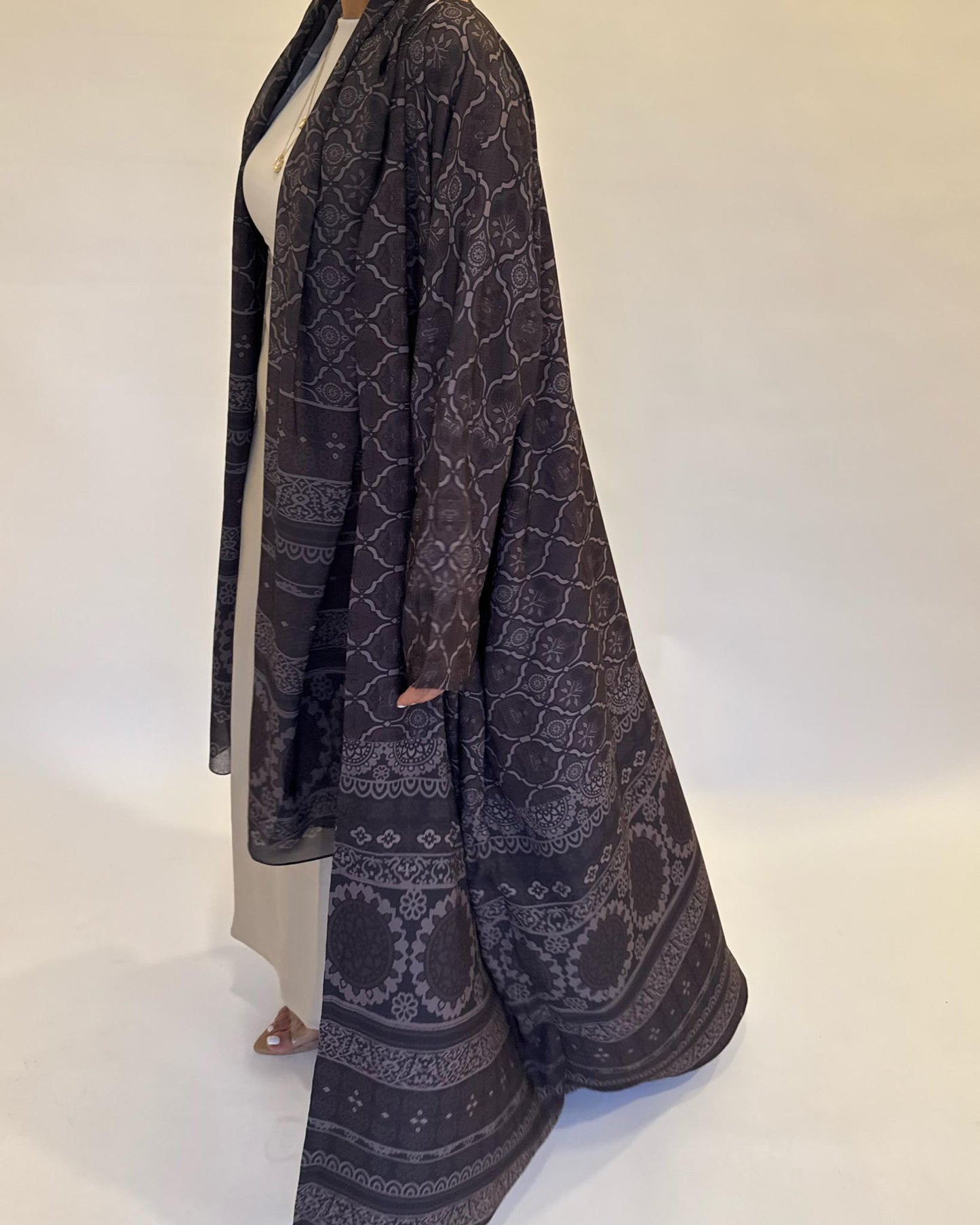 A261 - Brown Summery Pattern Abaya