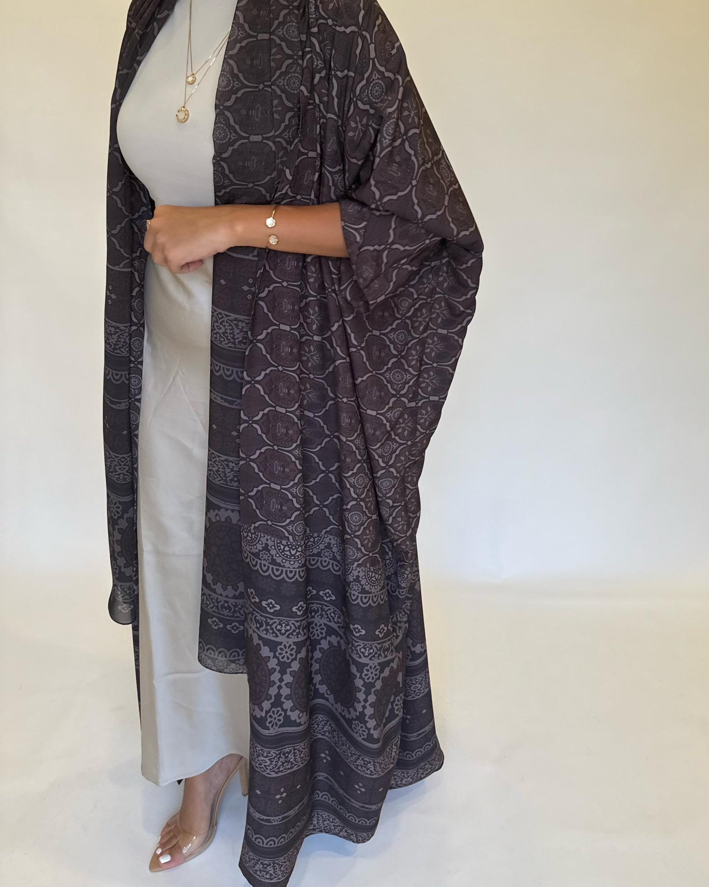 A261 - Brown Summery Pattern Abaya