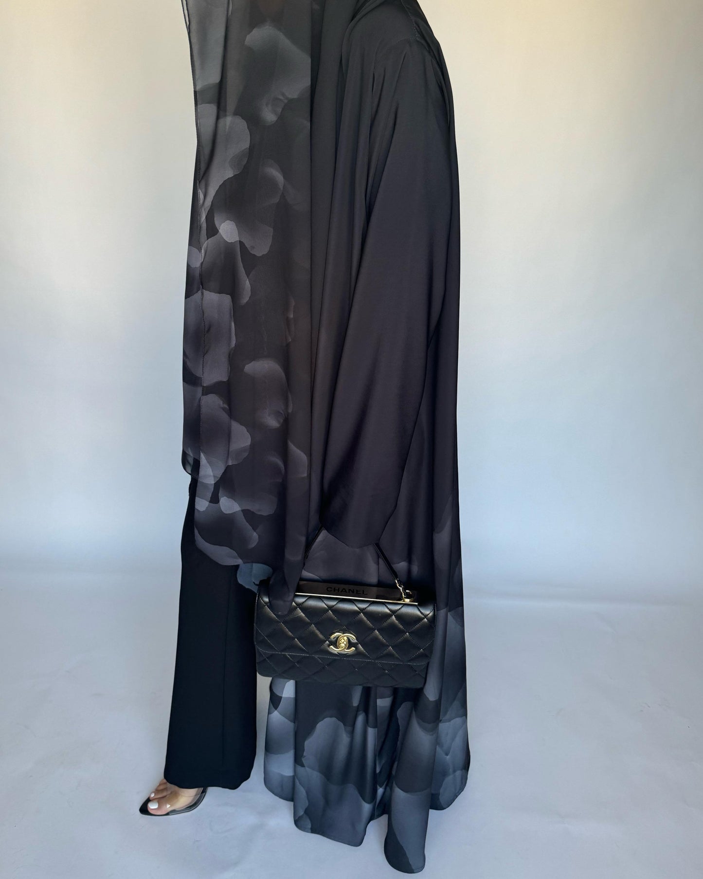 A268 -  Black & Gray Daily Abaya