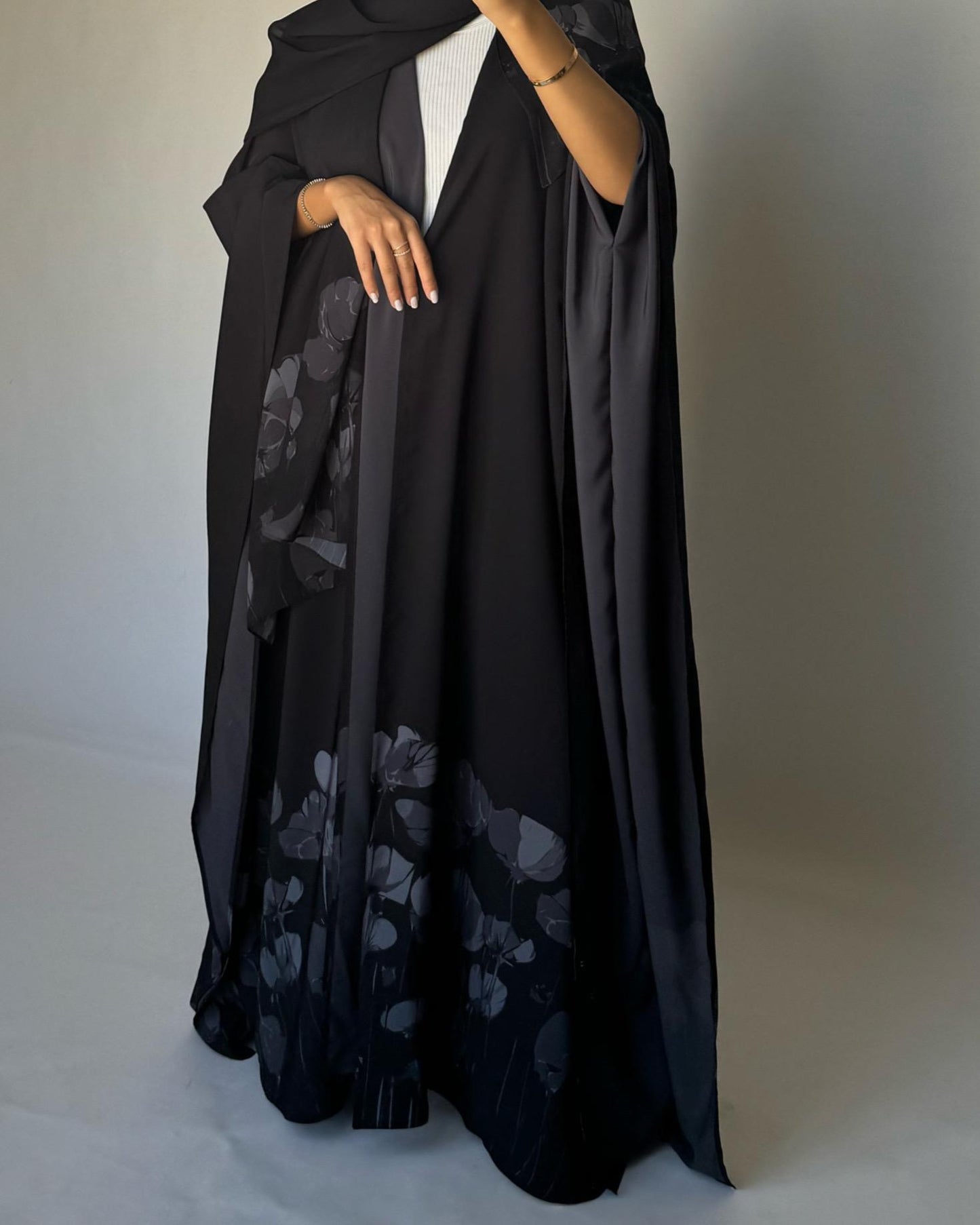 A276 - Black & Gray Flower Abaya