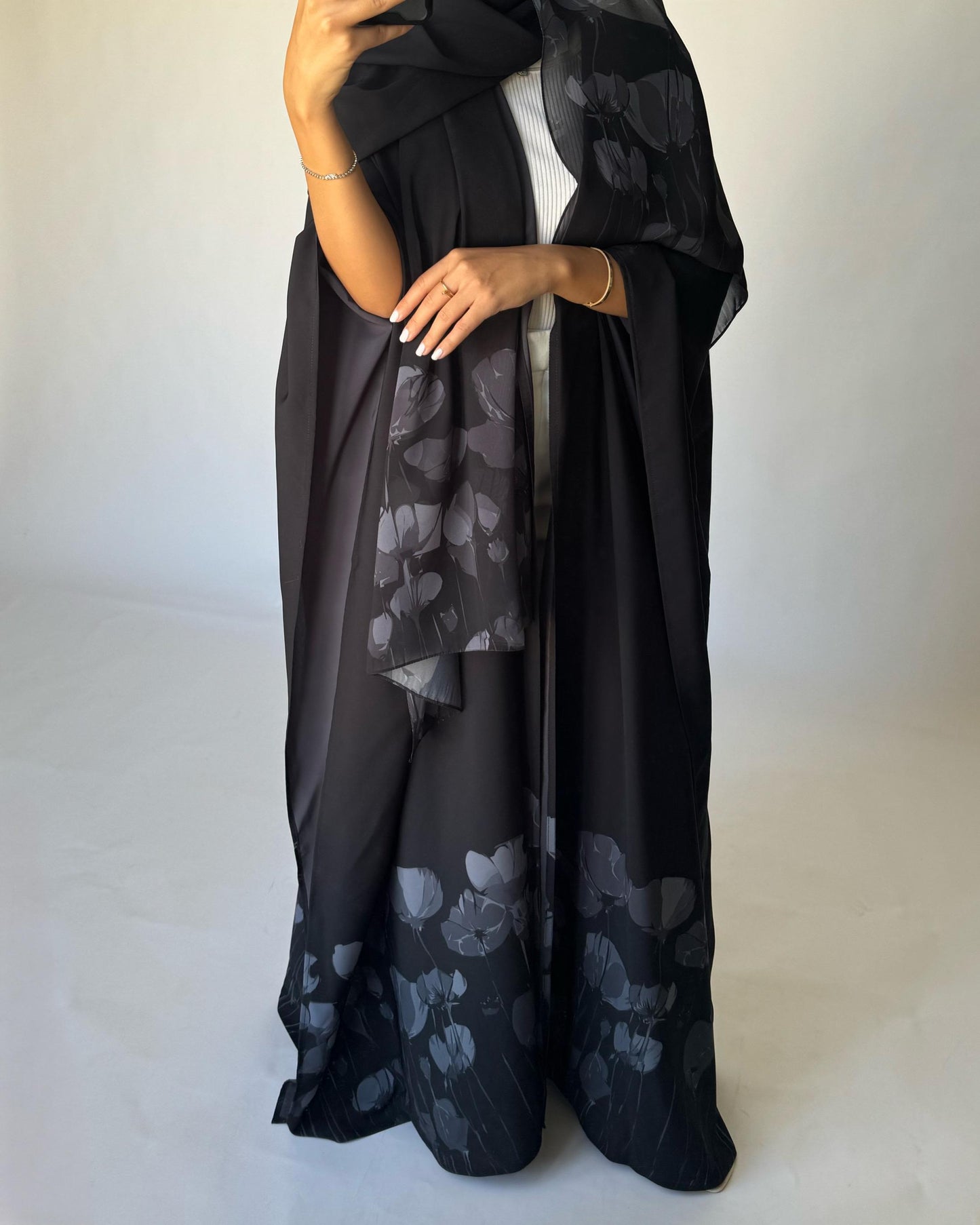 A276 - Black & Gray Flower Abaya