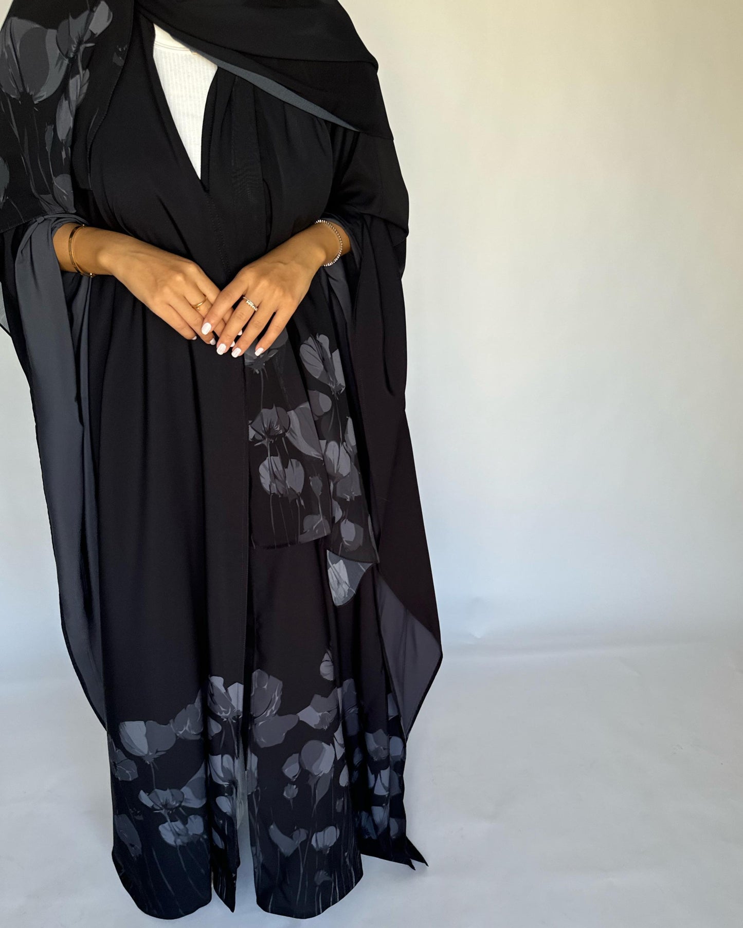 A276 - Black & Gray Flower Abaya