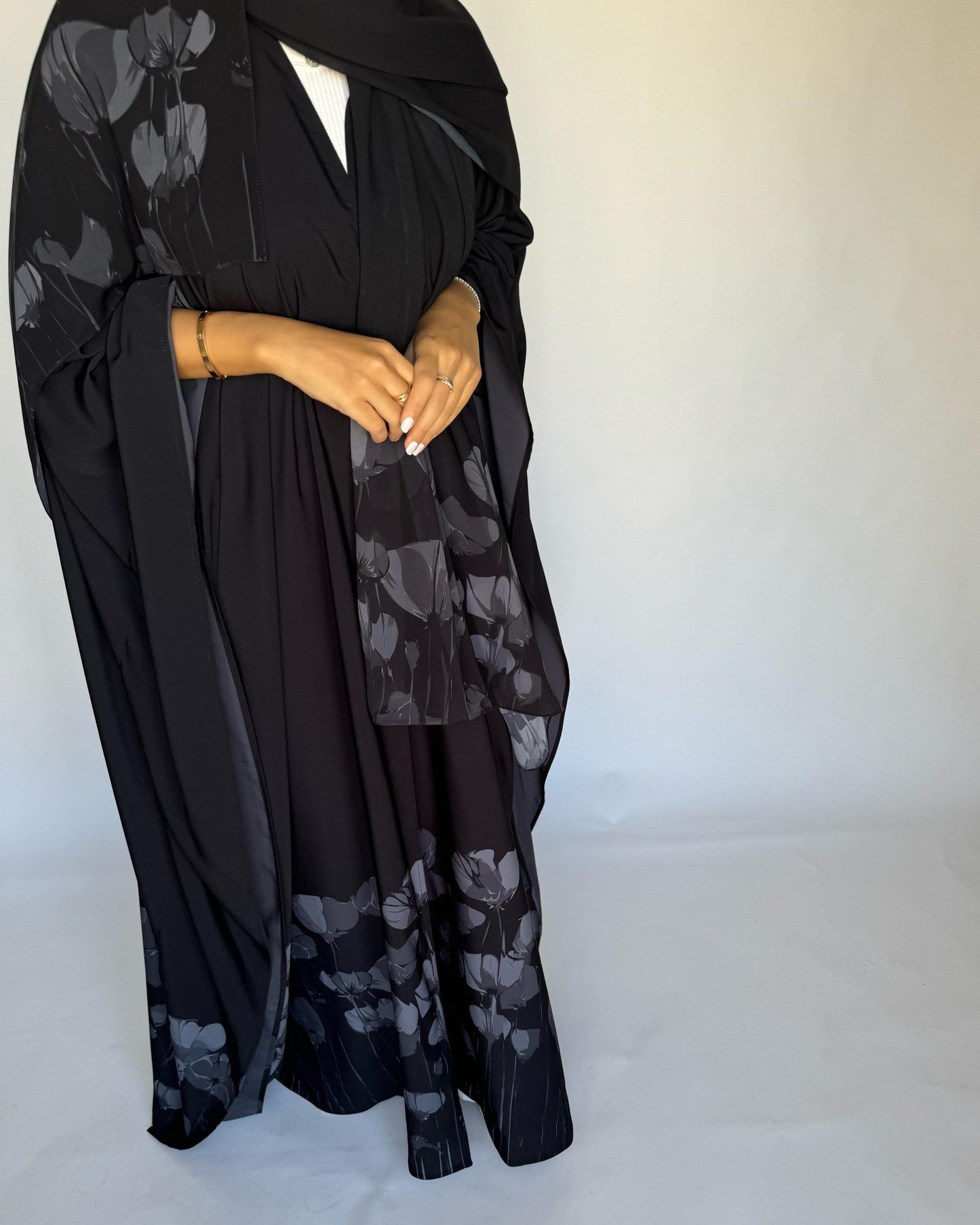 A276 - Black & Gray Flower Abaya