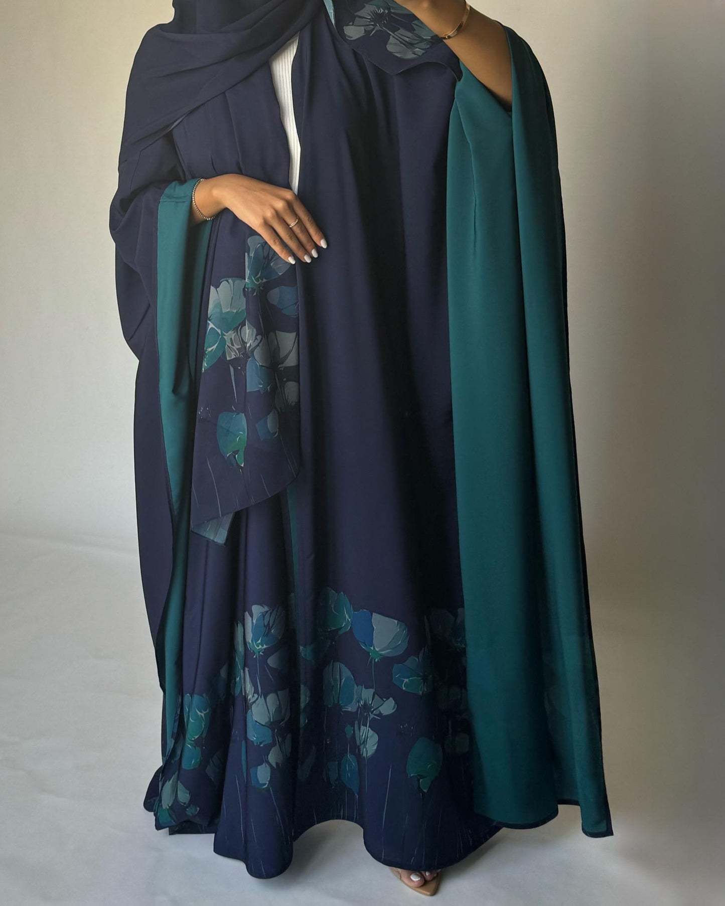 A275 - Blue Flower Abaya