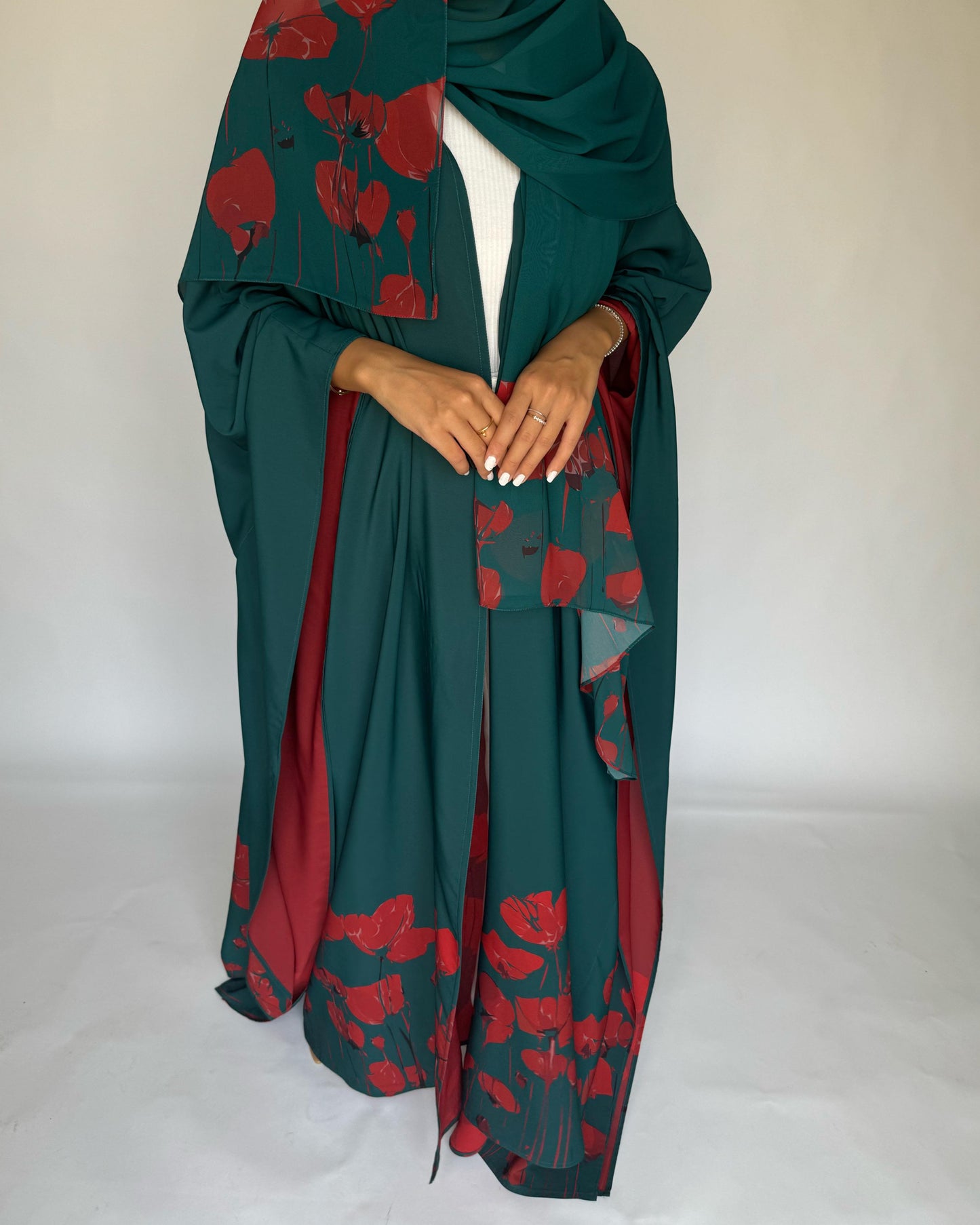 A273 - Blue & Red Flower Abaya