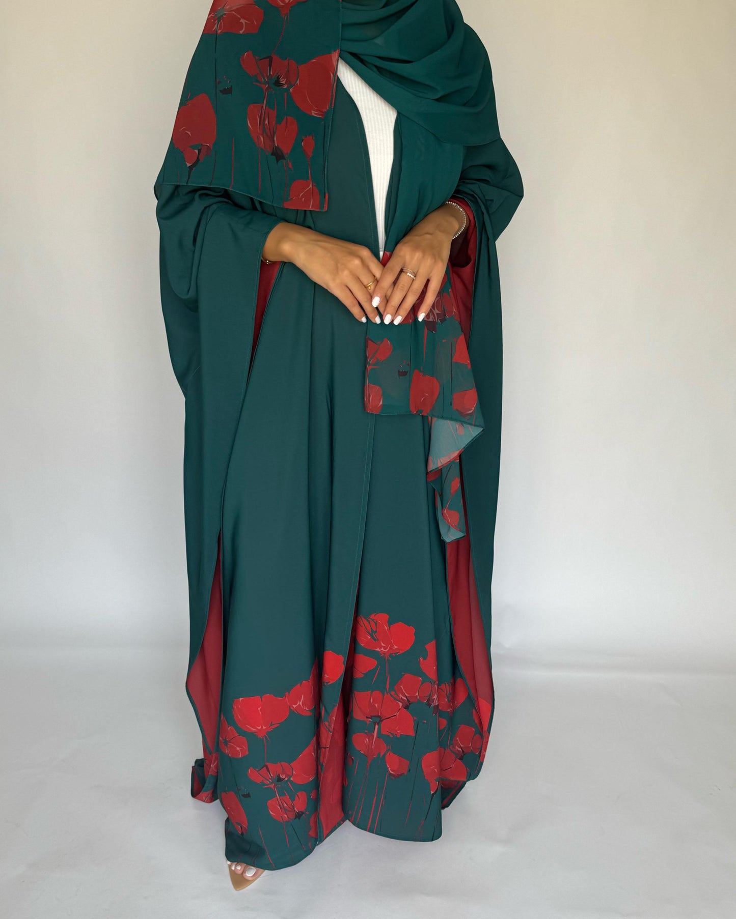 A273 - Blue & Red Flower Abaya