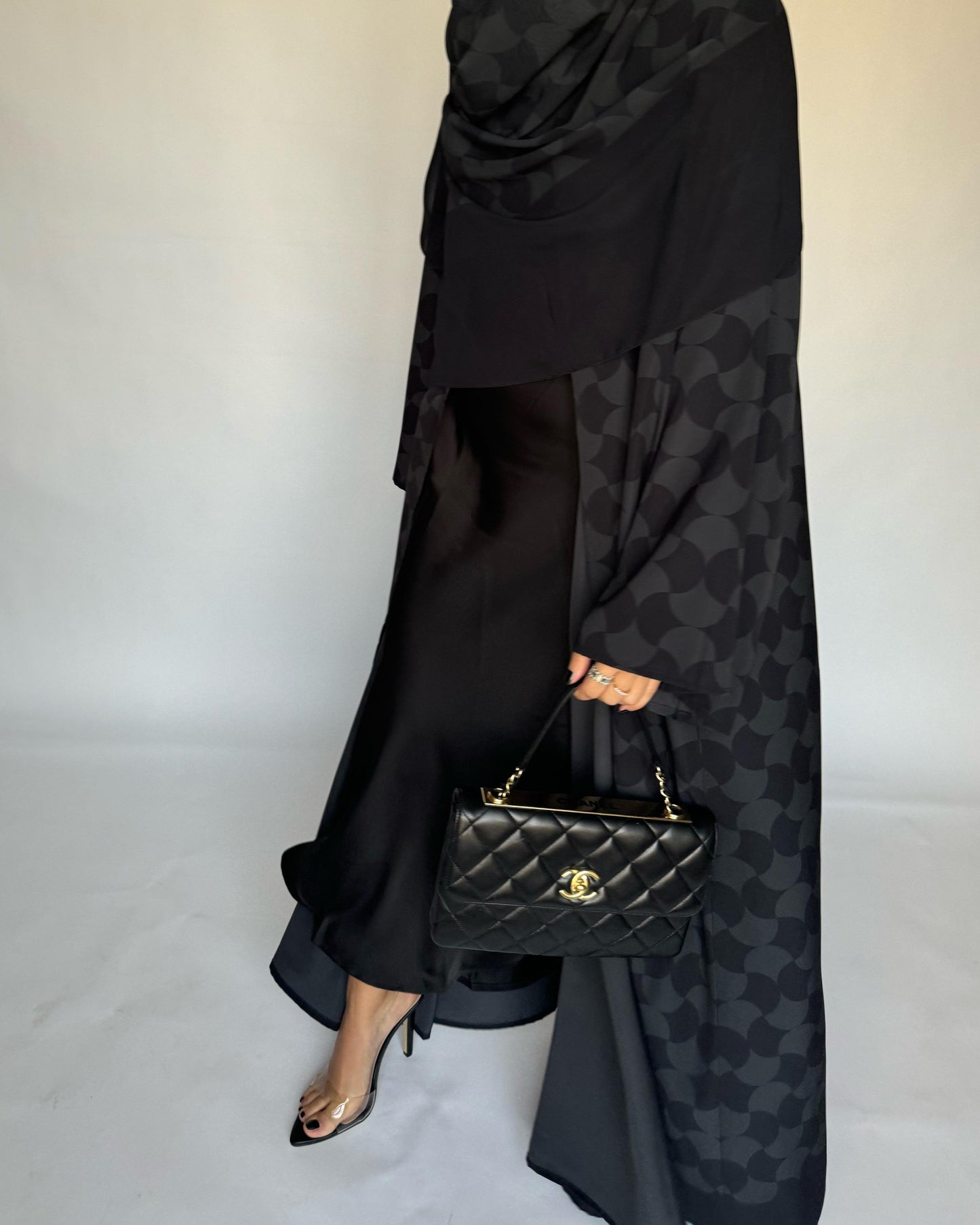 A279 - Black & Gray Half Bisht Pattern Abaya & Matching Head Scarf